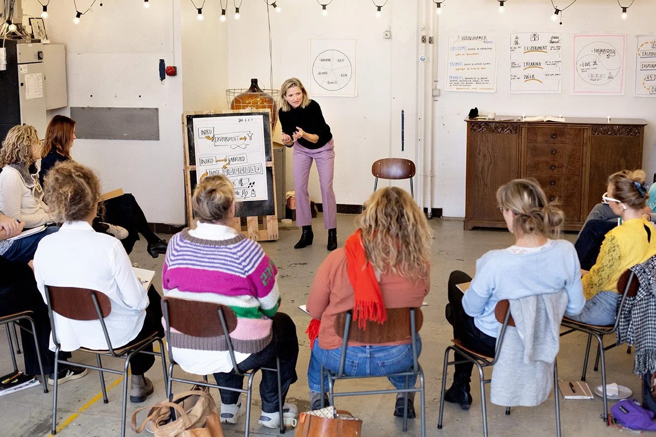 Forumteater 13w.jpg