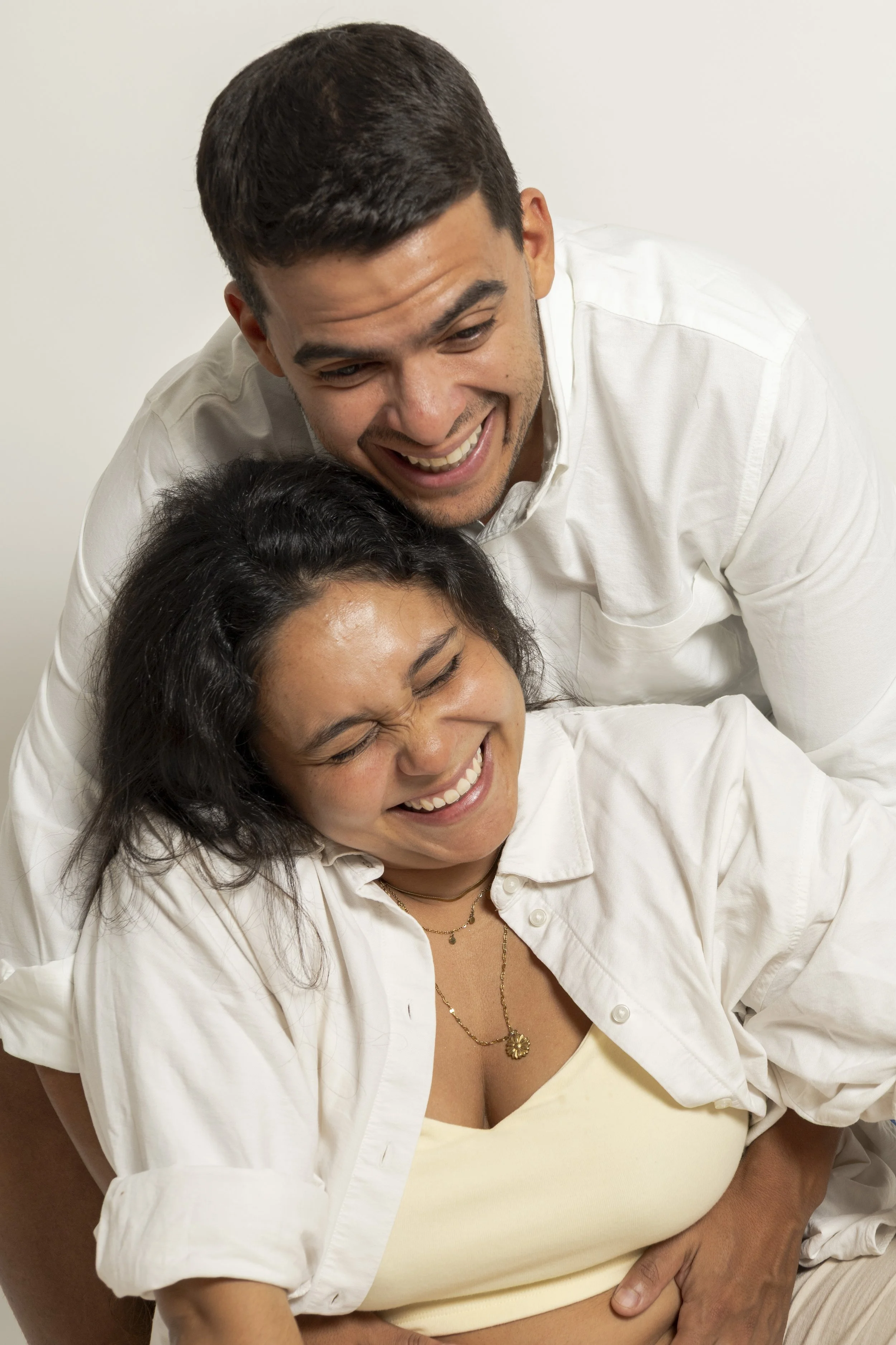 Alejandra Mom to Be-11.jpg