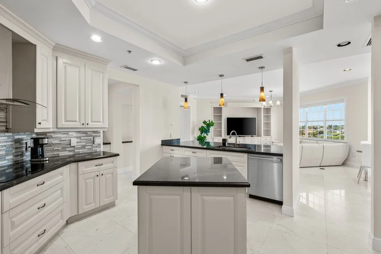 Sunrise Condo 402 in Jupiter Beach, Florida