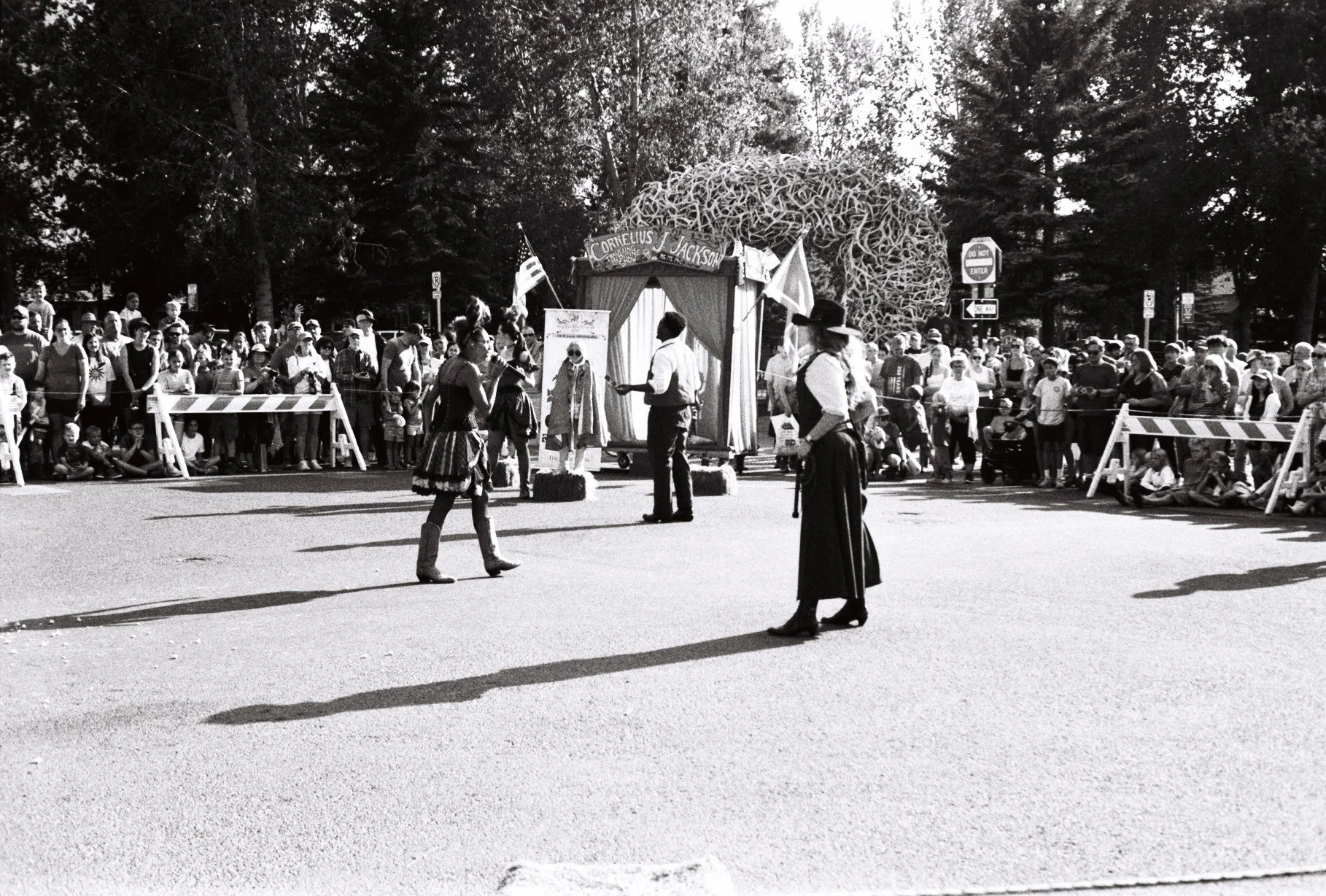 Atanaskovs001299-R1-E008.jpg