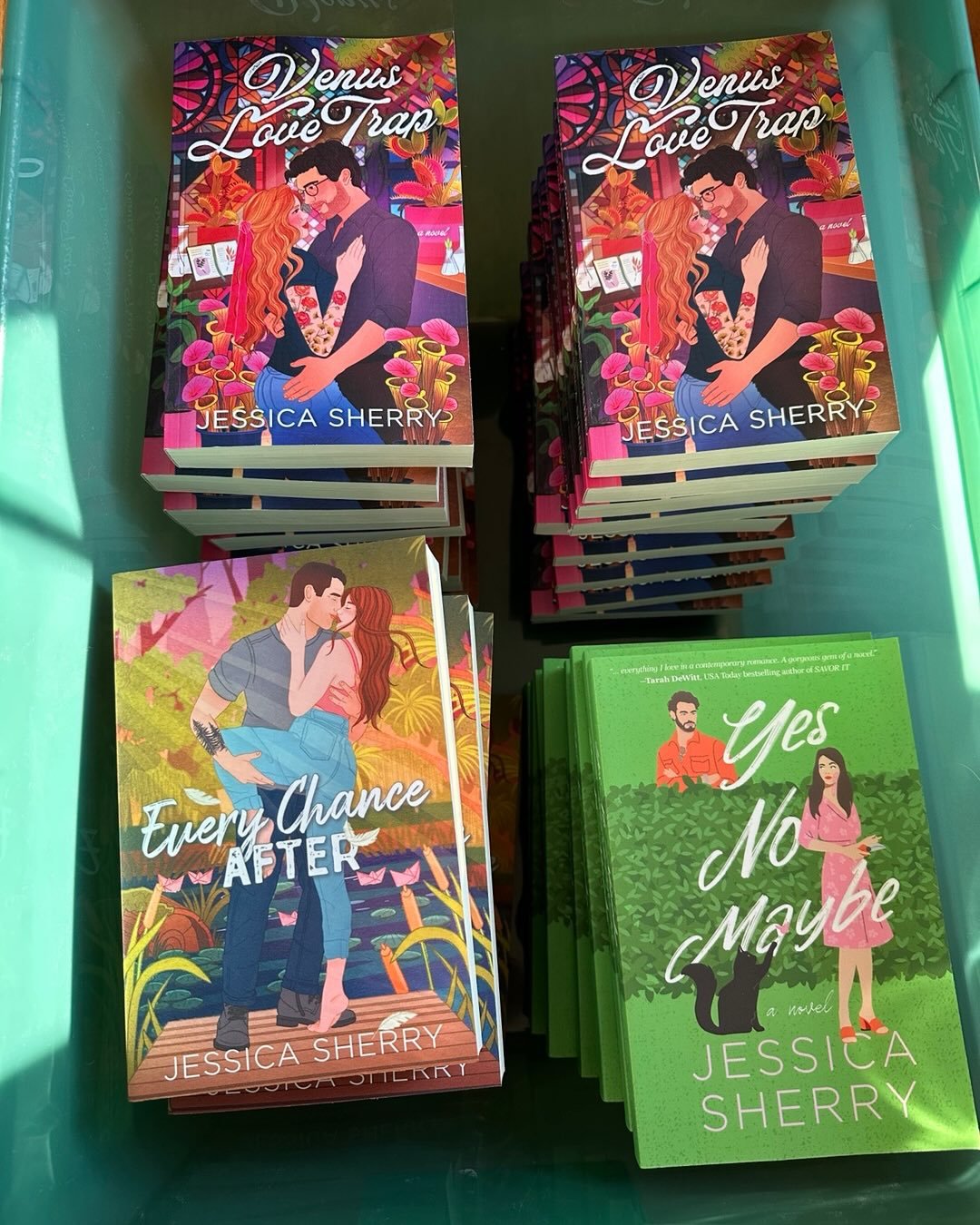 Getting ready for the Romance Only book Fair this Saturday!!!

Books&hellip;. ✅ (including EARLY copies of Venus Love Trap!)

Book Swag&hellip;. ✅ 

All the feels &hellip; ✅💕💕

Sorry Sophie, you can&rsquo;t come 😿

I&rsquo;m so excited to meet all