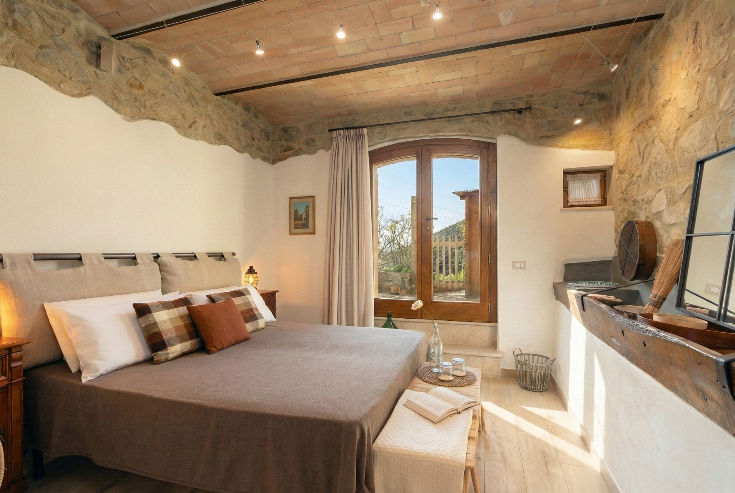 casa maria letto 2.png