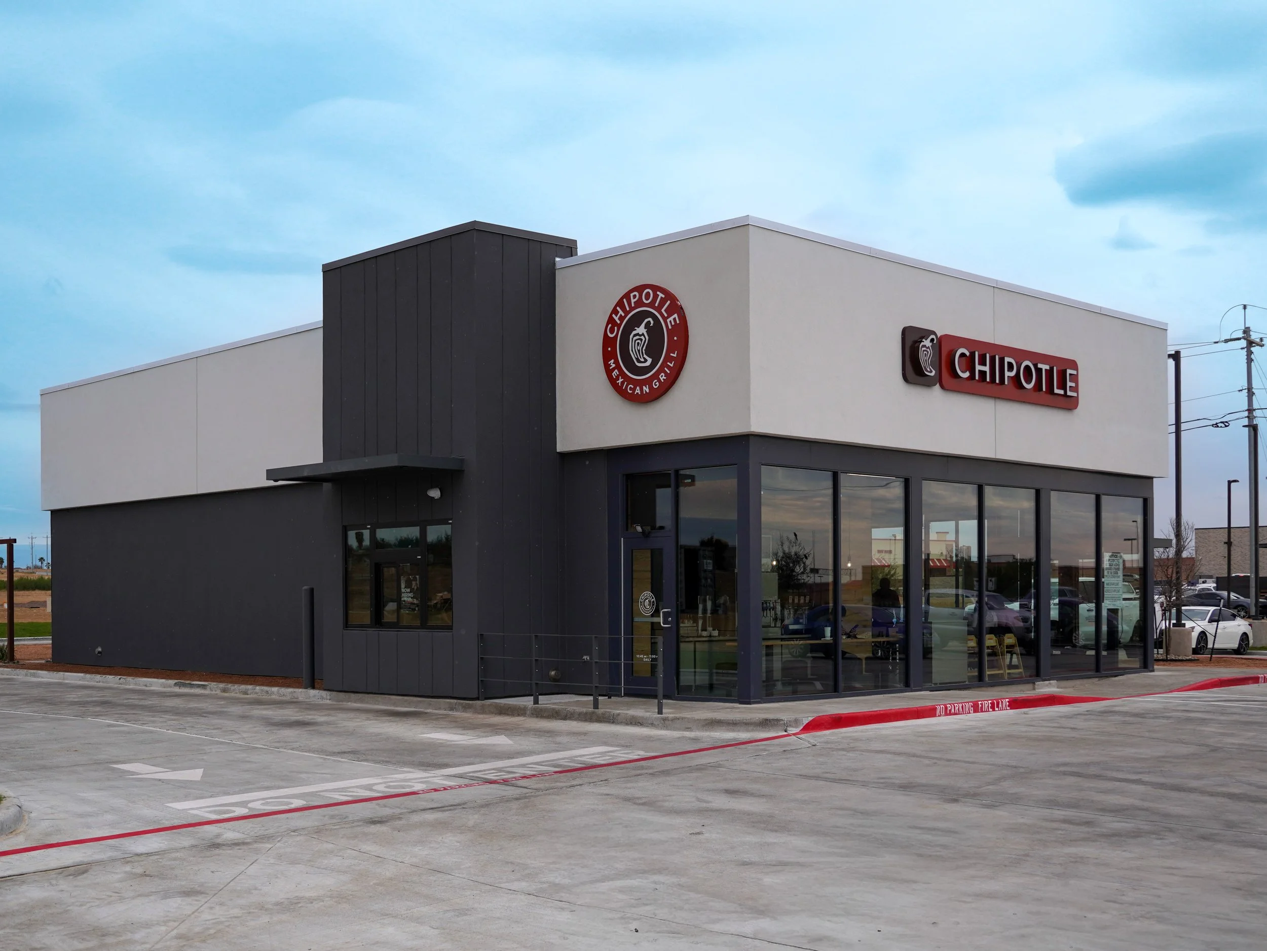 laredo chipotle-3.jpg