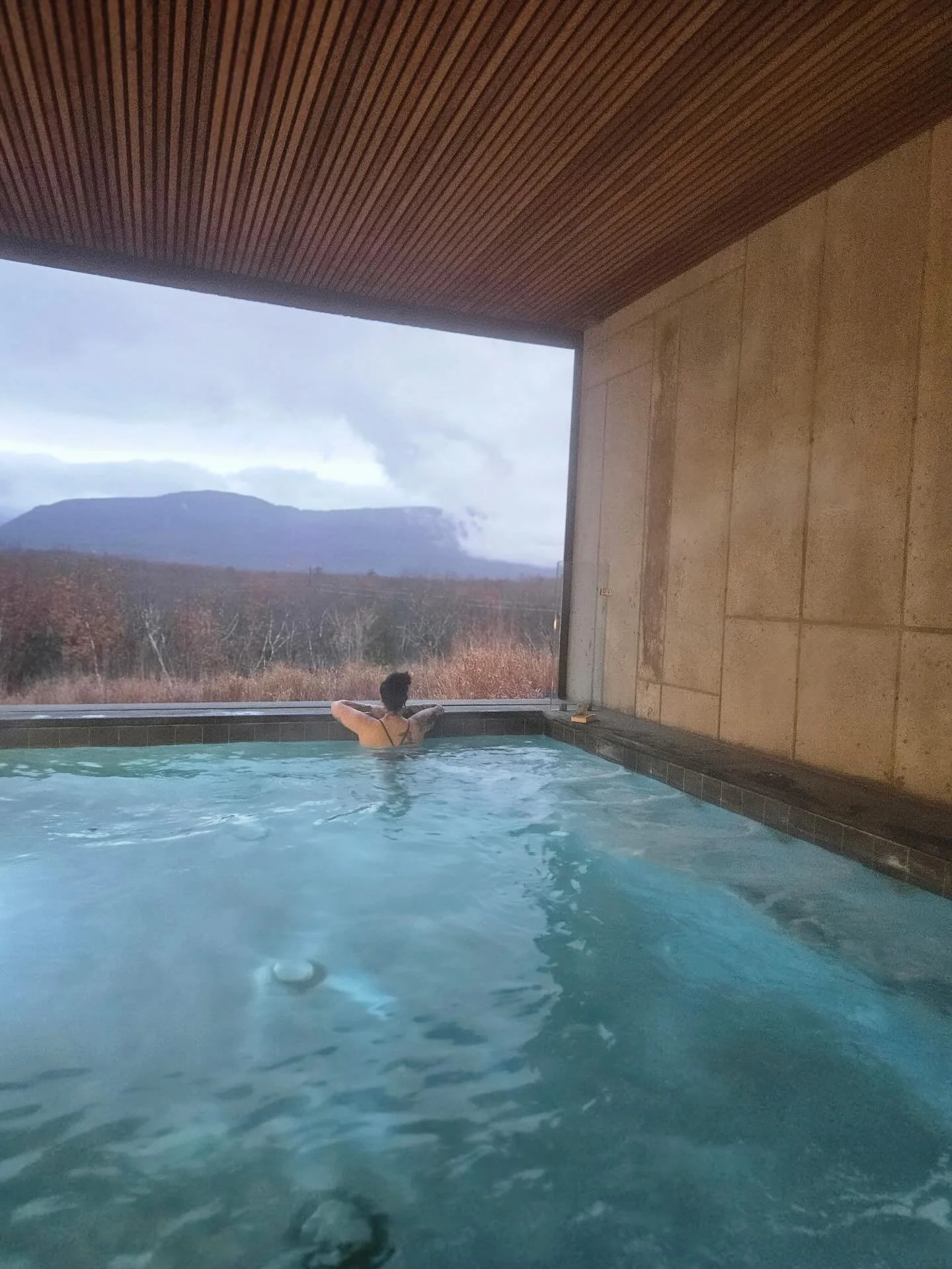 Last year&rsquo;s New Year&rsquo;s Eve I pulled some cards to set off 2025 (last slide). I knew we&rsquo;d be getting married, I knew we&rsquo;d be on a bachelorette trip, and I knew I&rsquo;d be starting to dig into the idea of opening up a tattoo s