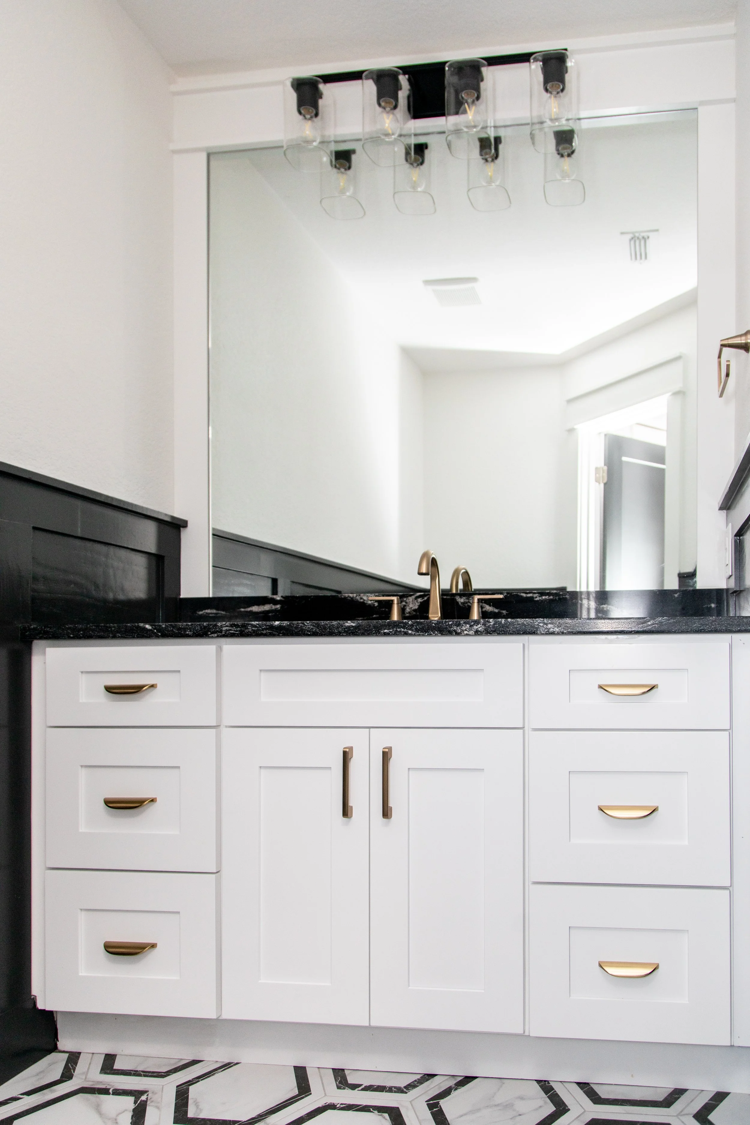 110SILVERRIDGE_026.jpg