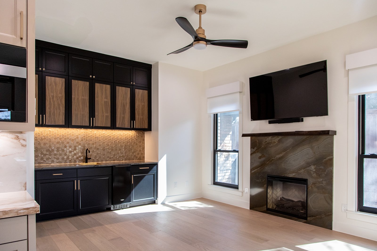 6441 FOREST HIGHLANDS_045.jpg