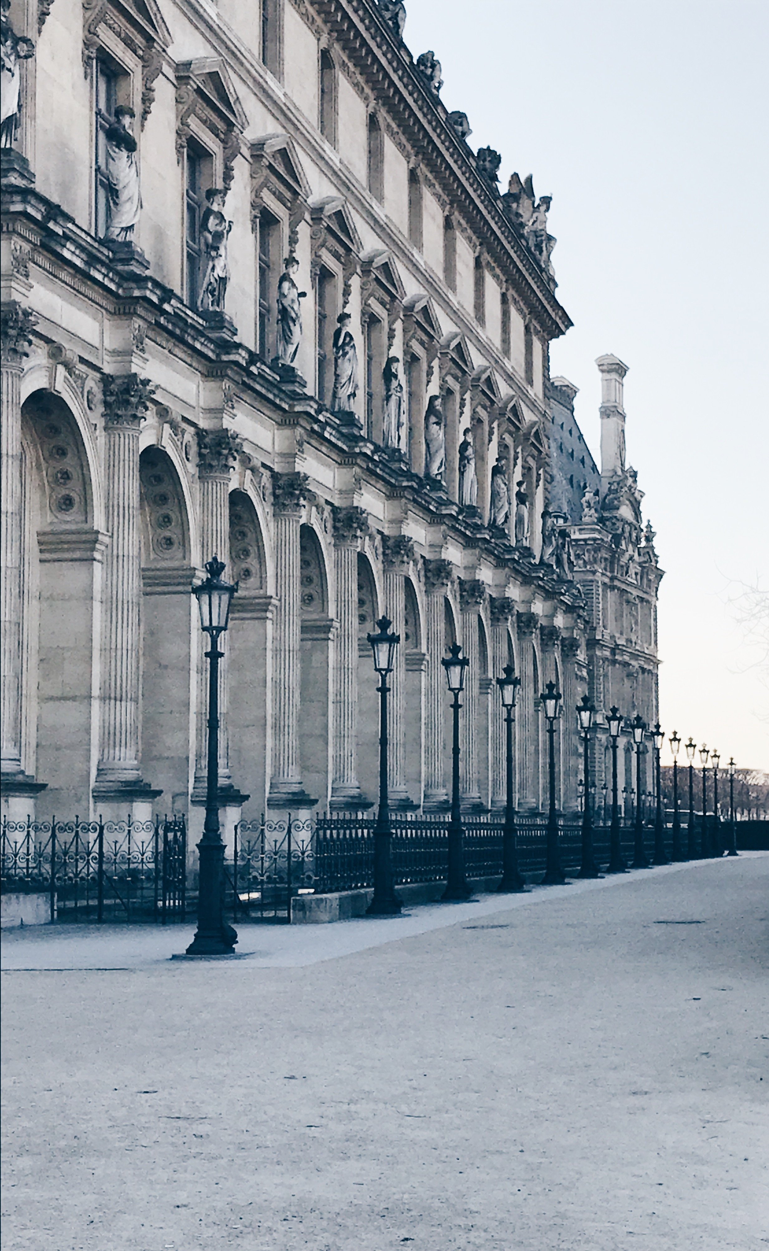 33_Paris_8x10P.JPG