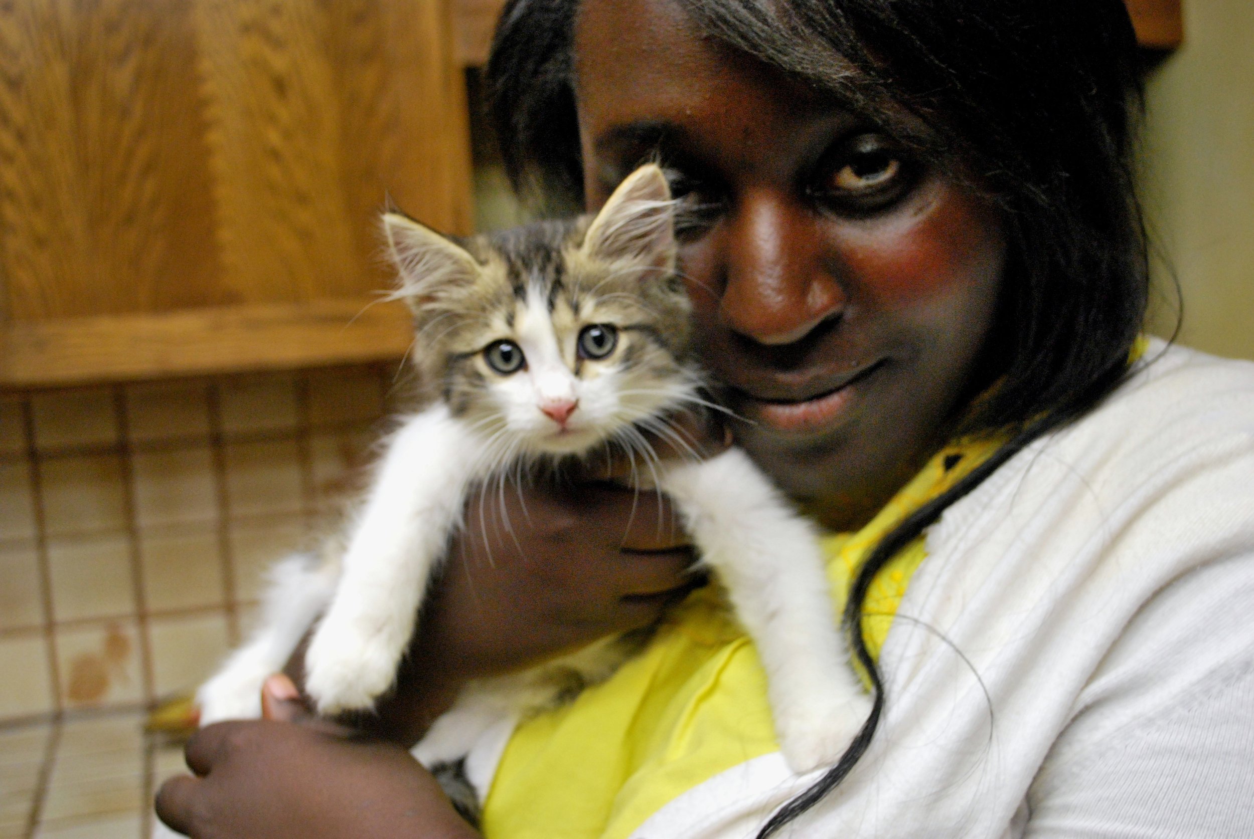 Mary and Kitten.jpg