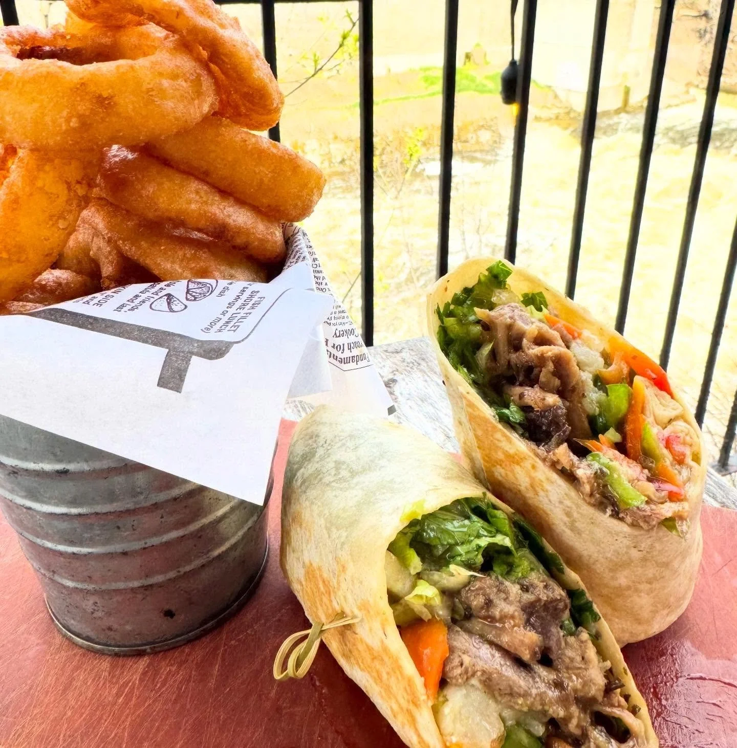 A patio worthy Monday and a feature ya don&rsquo;t want to miss&hellip;. We have both of said options for you here today! 
Behold, we today&rsquo;s creation&hellip;.

Korean Pork Wrap
Slow roasted, pulled pork, sweet Korean BBQ sauce, mixed vegetable