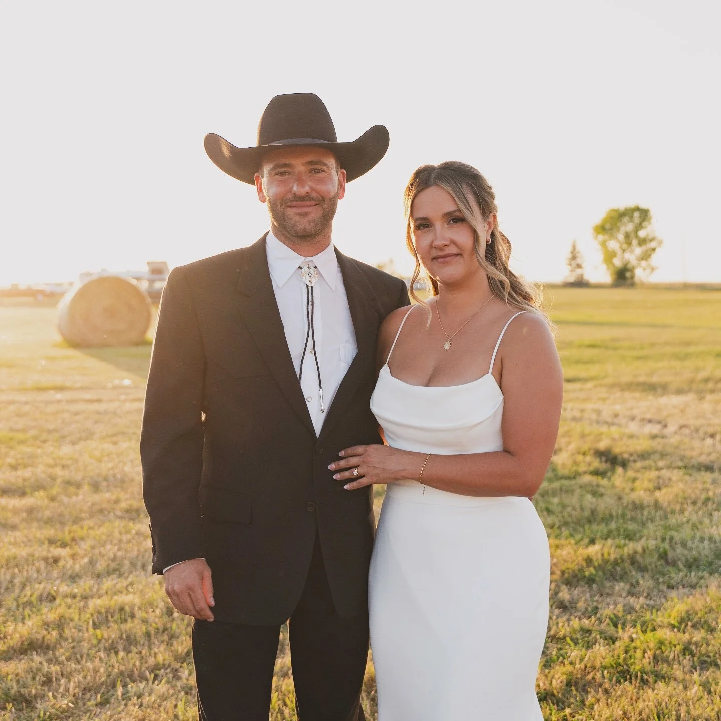 Hey everyone! I&rsquo;m Sandra, and the handsome guy beside me is my husband, Peter. Thought I&rsquo;d pop on here to give you a little glimpse into my world!

I&rsquo;m a proud Calgarian, born and raised by my amazing Polish immigrant parents. I stu