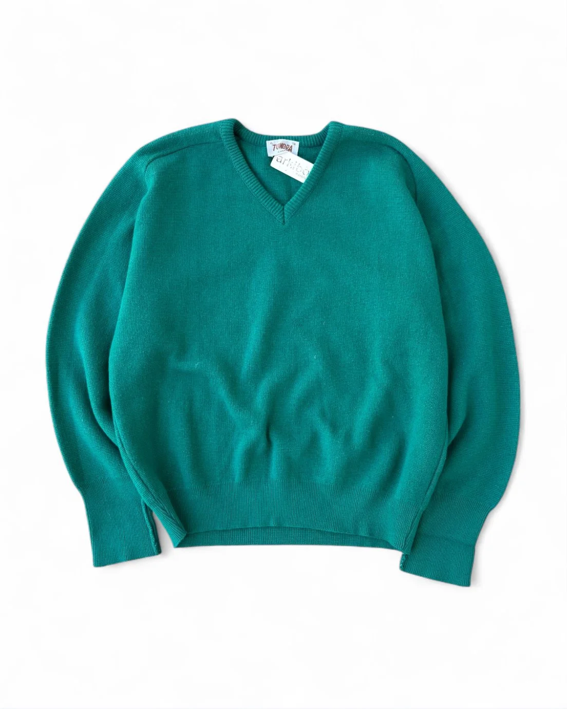 Green Tundra Vneck Sweater - M