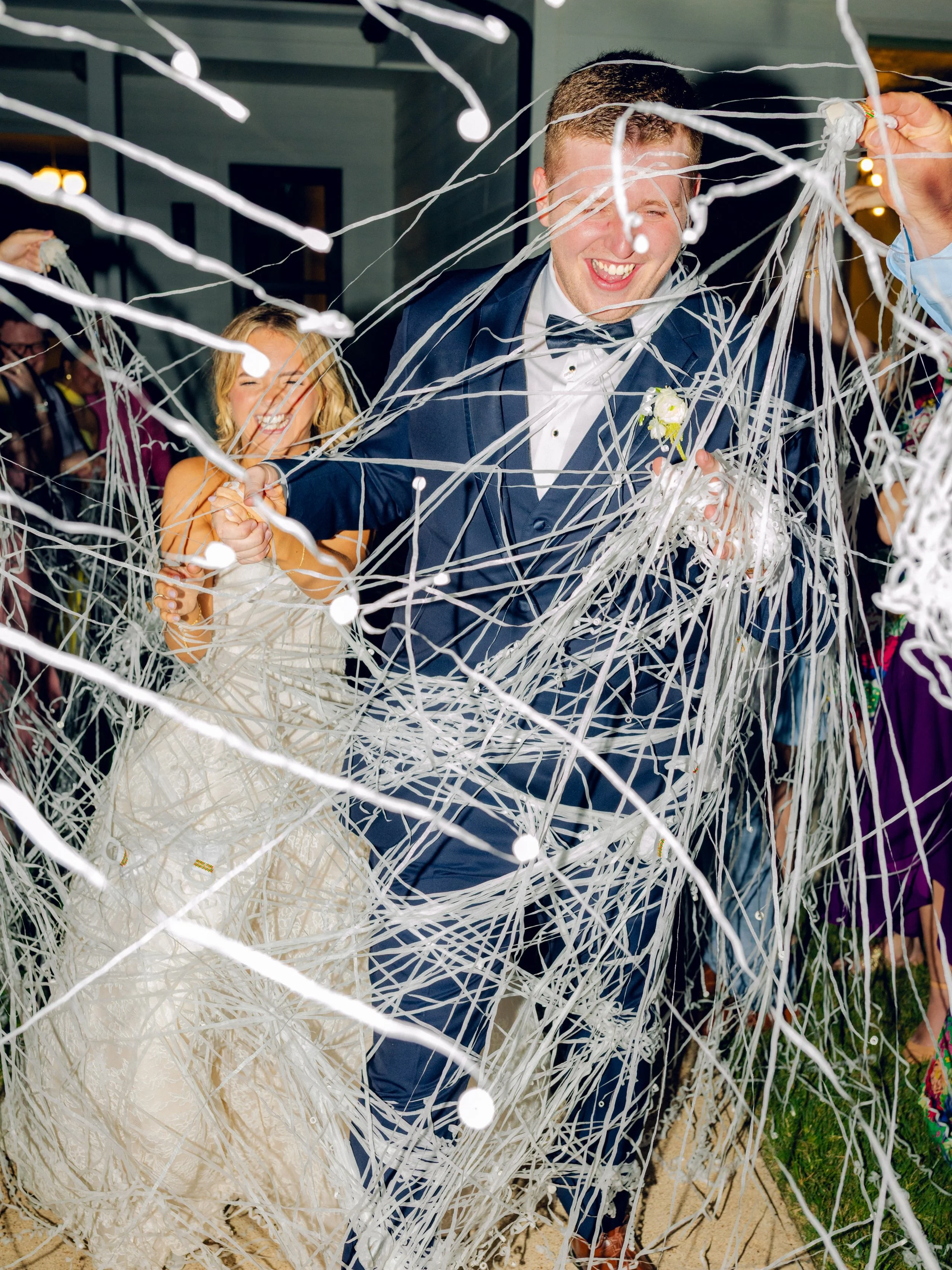 We CANNOT get over the Andersons and this beautiful day! The most joyful and radiant bride and groom! It was such an honor to serve them! 

Bride: @_madeline.anderson_ 
Coordinator: @haileyeminneman @dandeliongrove.co 
Photographer: @phoebezackphoto 