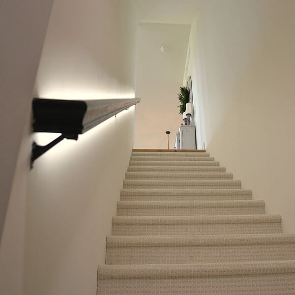 stairs-handrail-lighting.JPG