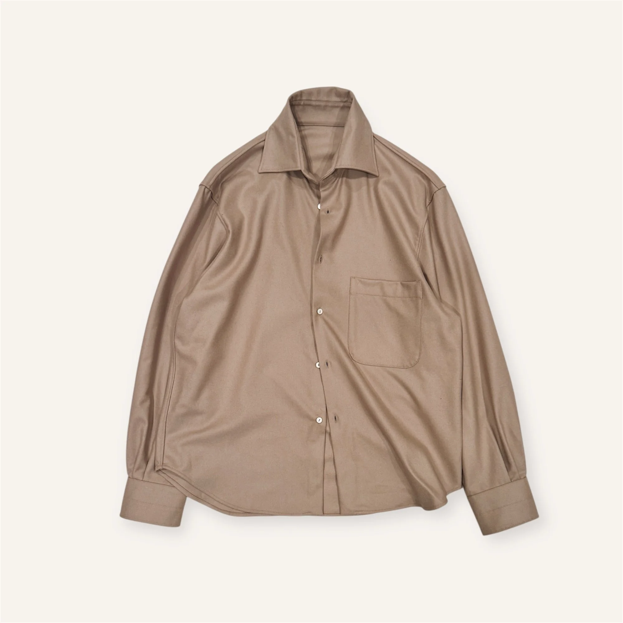 Spread Collar Shirt in Pressed Flannel