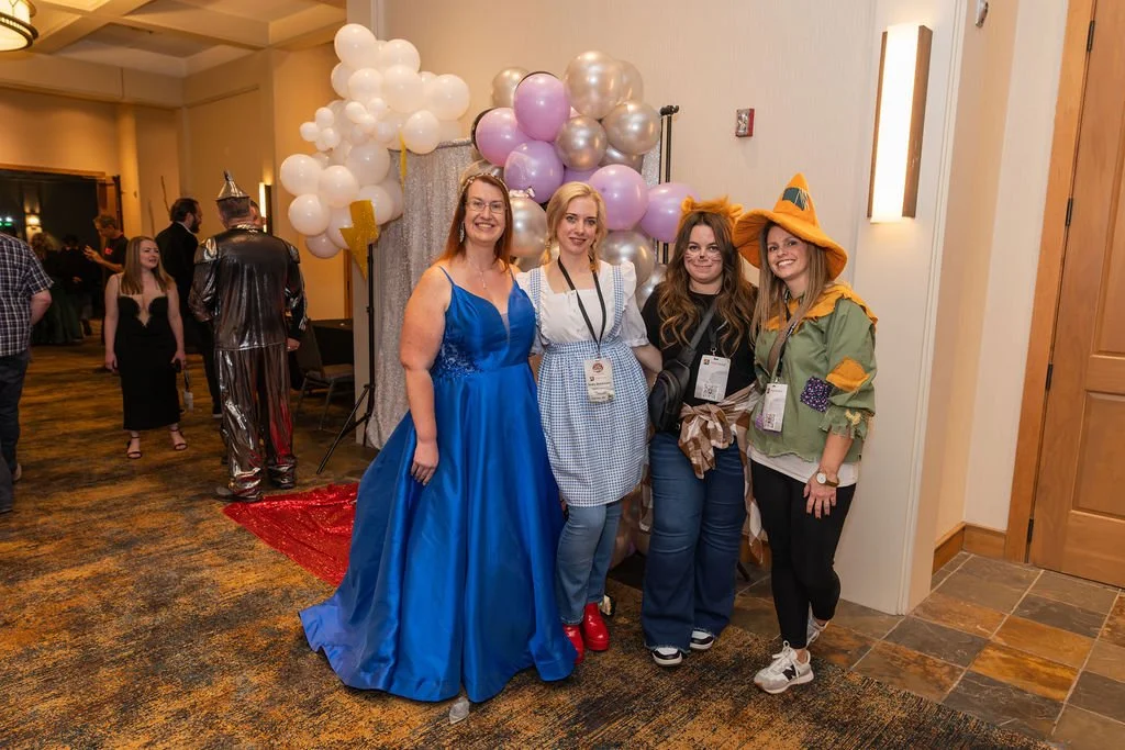 PROM(7).jpg