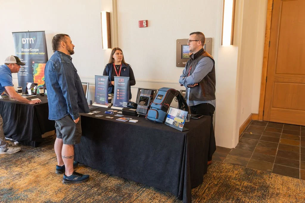 VENDORS(13).jpg