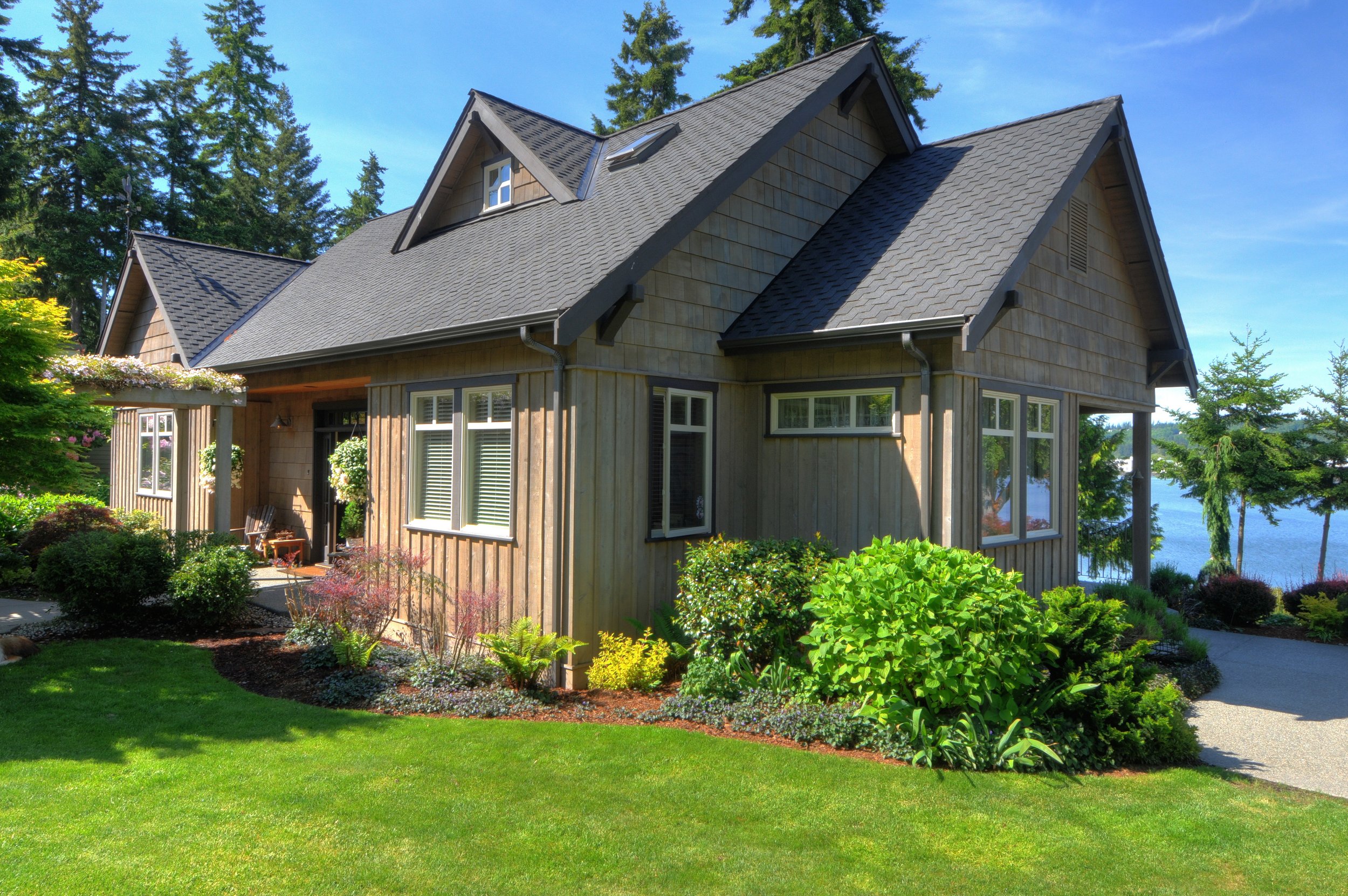 exterior1259.jpg