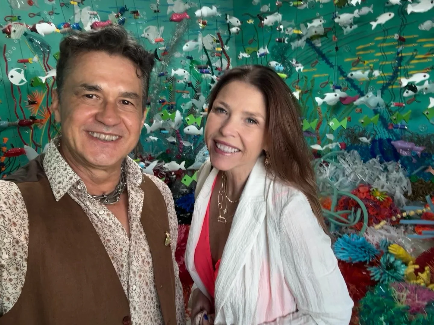 🌴Miami #givingtuesday 💖

Yesterday we had the chance to explore with Copperbridge Foundation two amazing exhibits: 

Federico Uribe&rsquo;s exhibit called&rdquo;On the Move&rdquo; &amp; &ldquo;Brooms Cares the Earth&rdquo; by Monica Carvalho. 

Mon