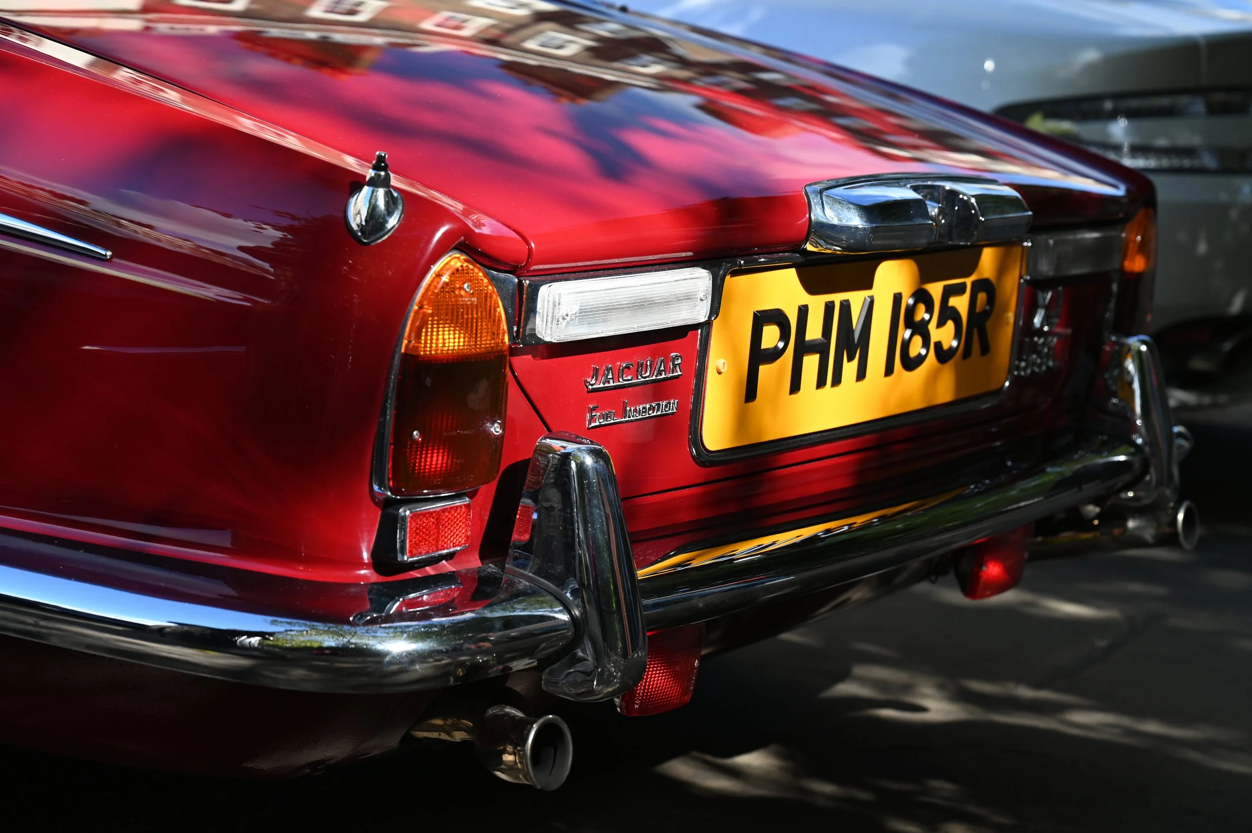 Jaguar XJ6