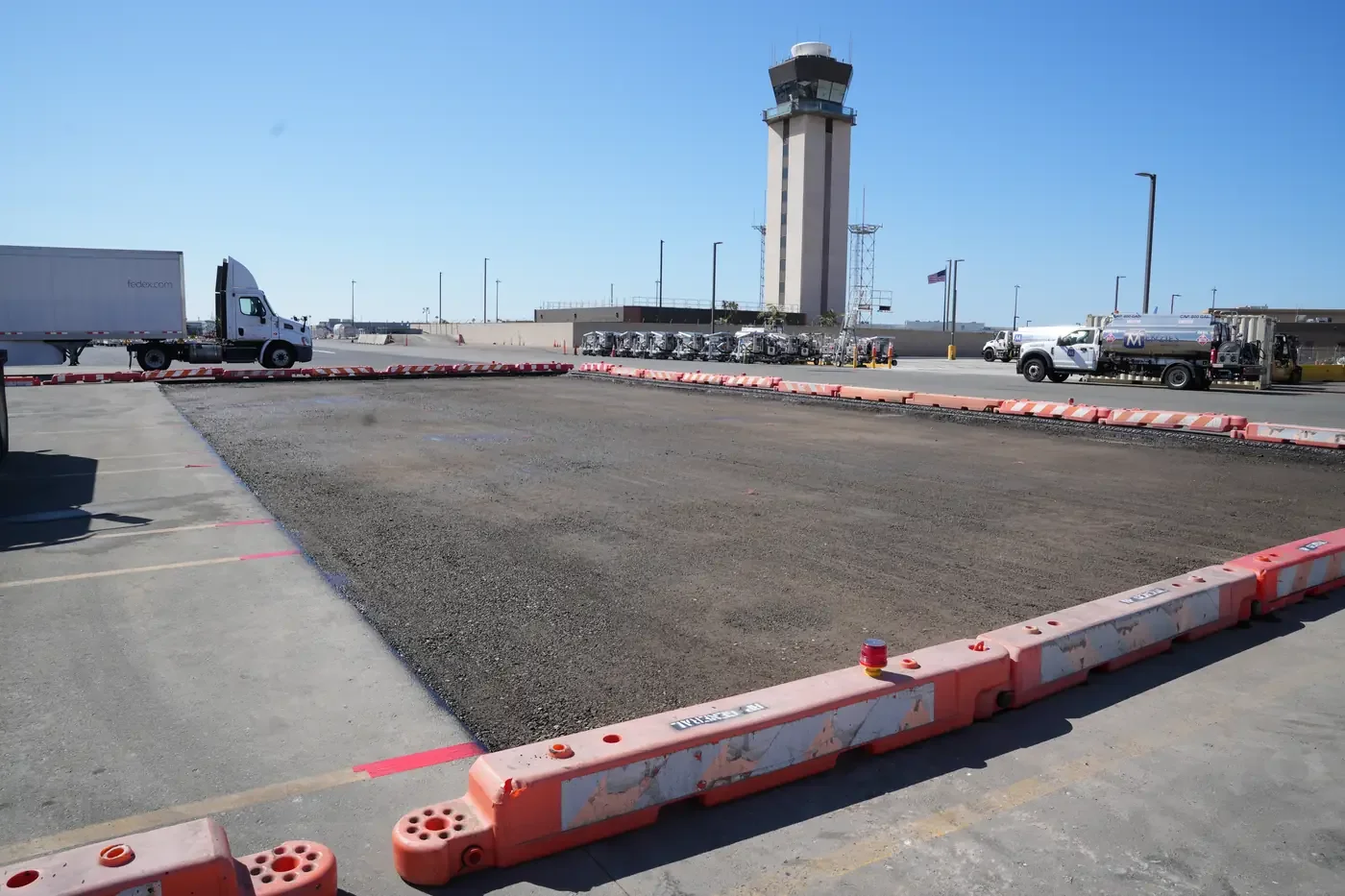 This project included repaving designated sections at San Diego International Airport. The work helped restore pavement quality, improve surface durability, and support the daily movement of airport vehicles, equipment, and operations.
