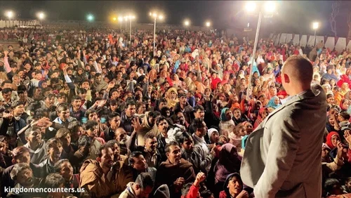 Holy Spirit Draws Men and Encounters Them