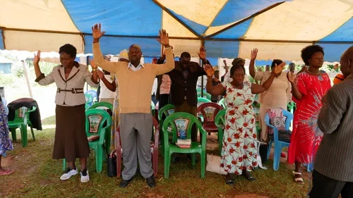 ARRIVAL INTO Kenya, AFRICA