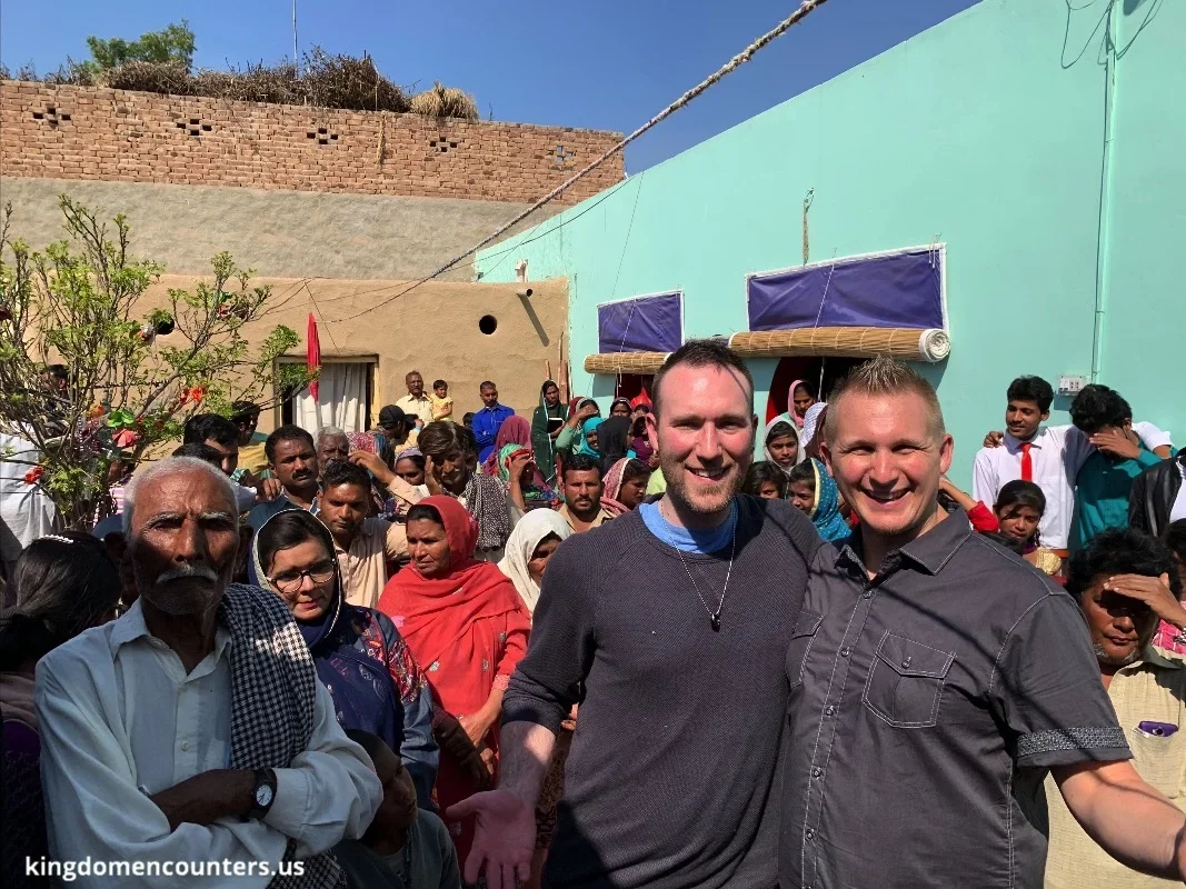 FULL OF GLORY! (South Asia - FINAL Night)