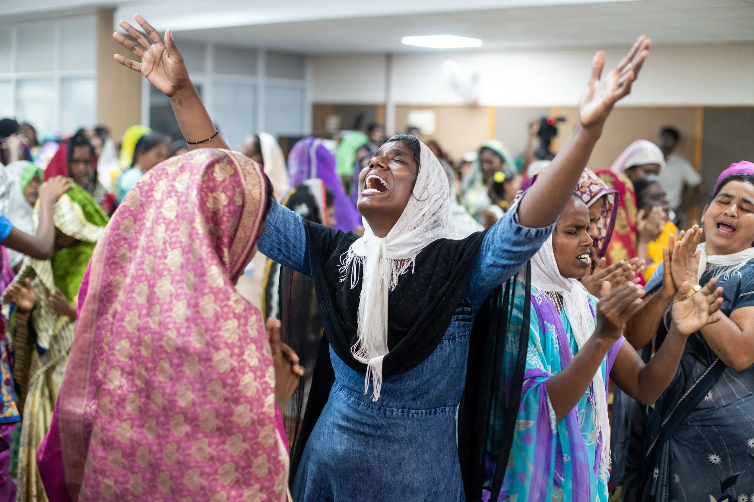 1,503 Decisions for Jesus! 30,640 Receive Ministry!