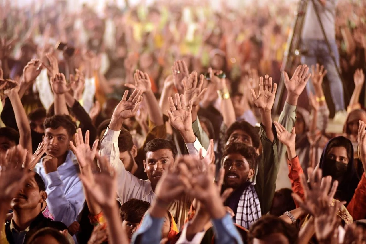 THE LIGHT OF GOD IN SOUTH ASIA