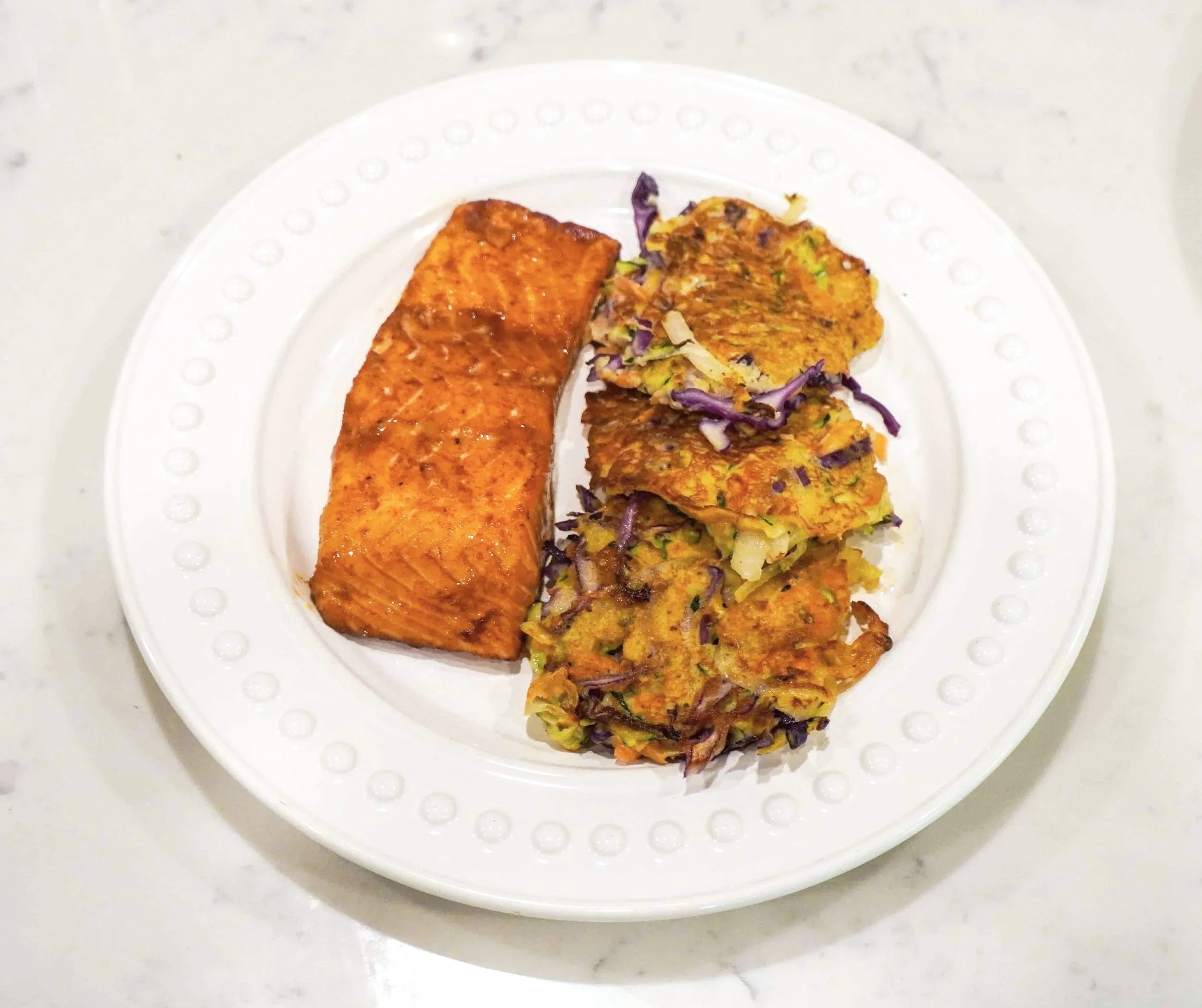 BAKED SALMON WITH VEGGIE FRITTERS