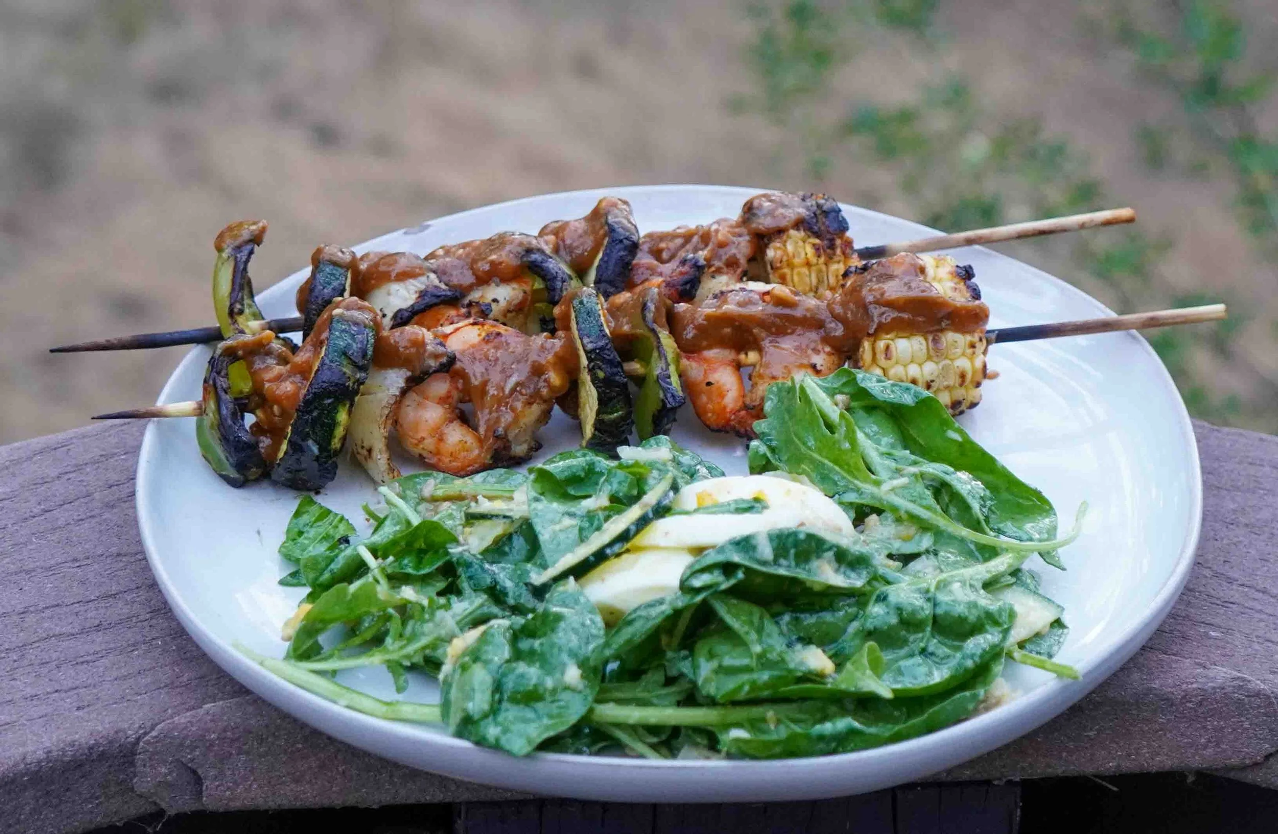 SHRIMP SKEWERS WITH VEGETABLES
