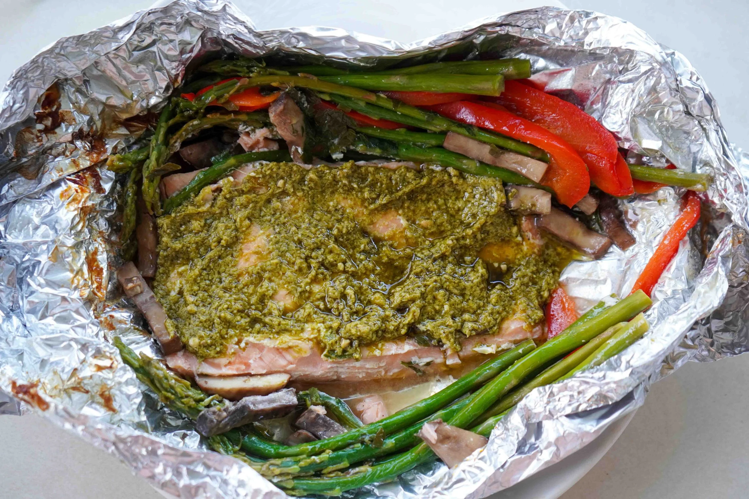 GRILLED SALMON PACKETS