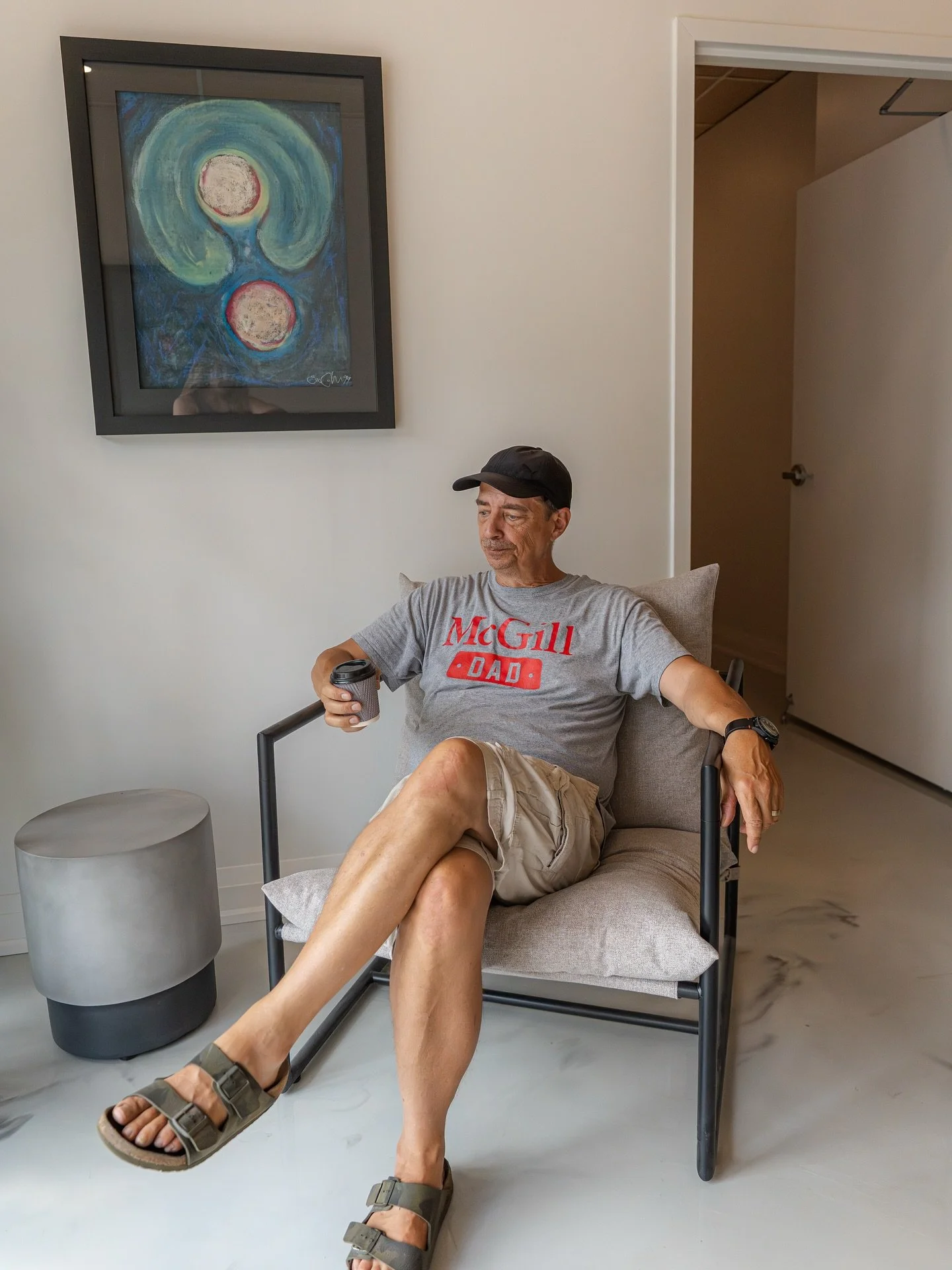 Our cozy waiting room has all the essentials:

✅ comfortable oversized chair 
✅ complimentary coffee / tea bar 
✅ super fast guest wifi (thanks @lakelandnetworks )

This ensures that if you've got multiple bookings, your guests can feel right at home