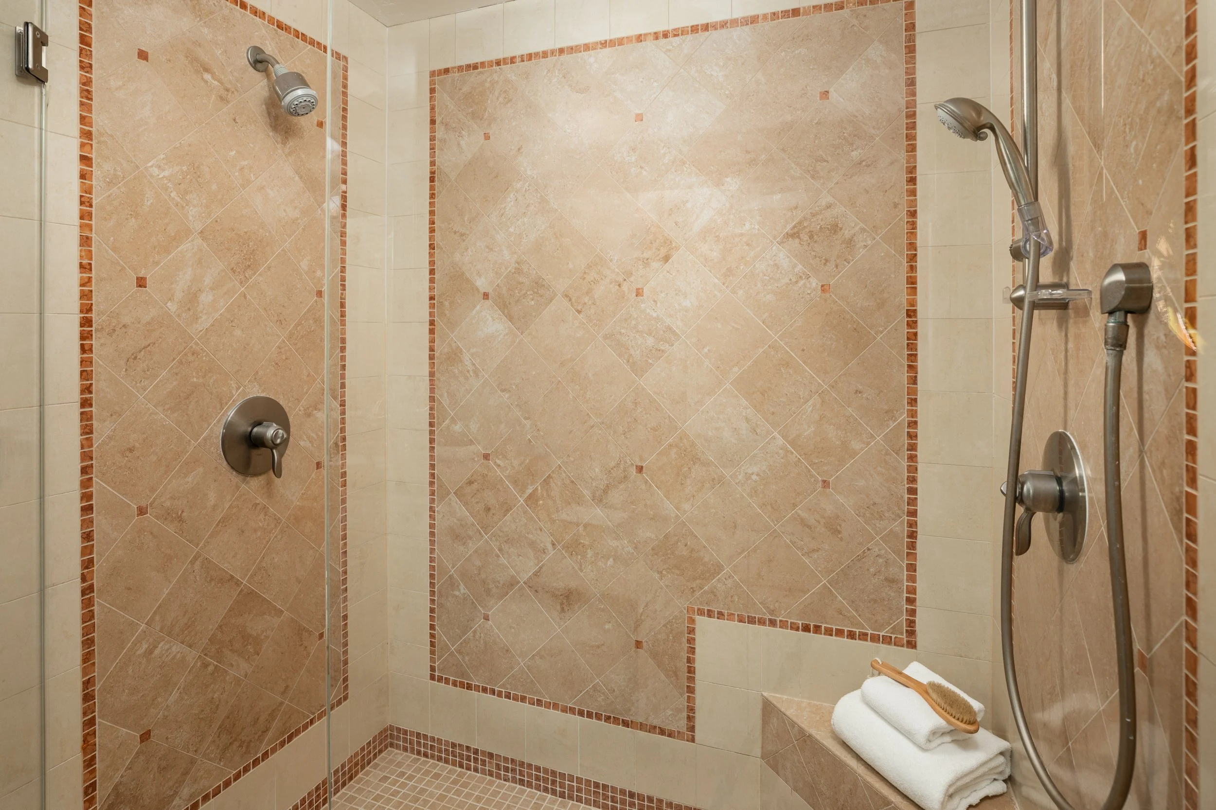 24-GlenUna_Matt_Anello-3070-MLS.jpg