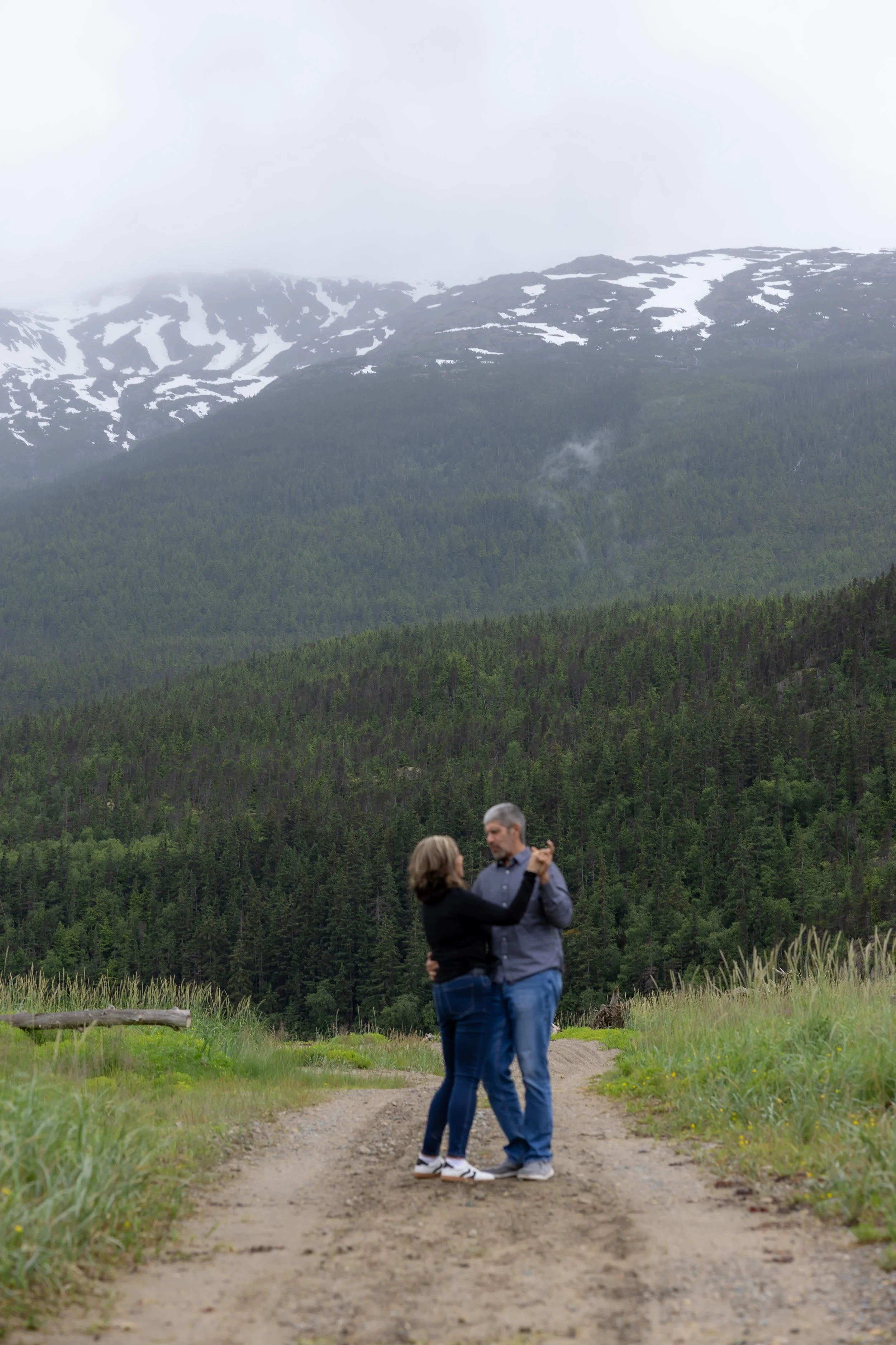Victor and Rebecca | Alaska Couples Photos