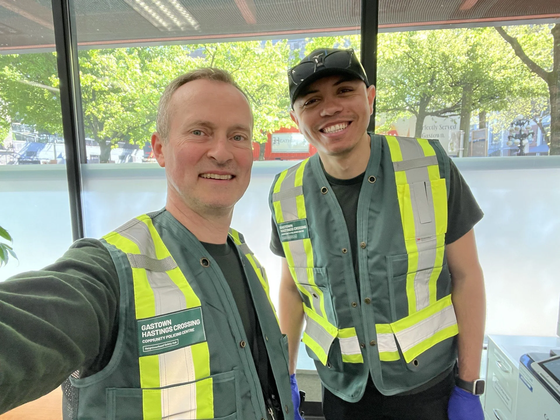EarthDayCommunityCleanup_Start_Alan_Yuri.jpg