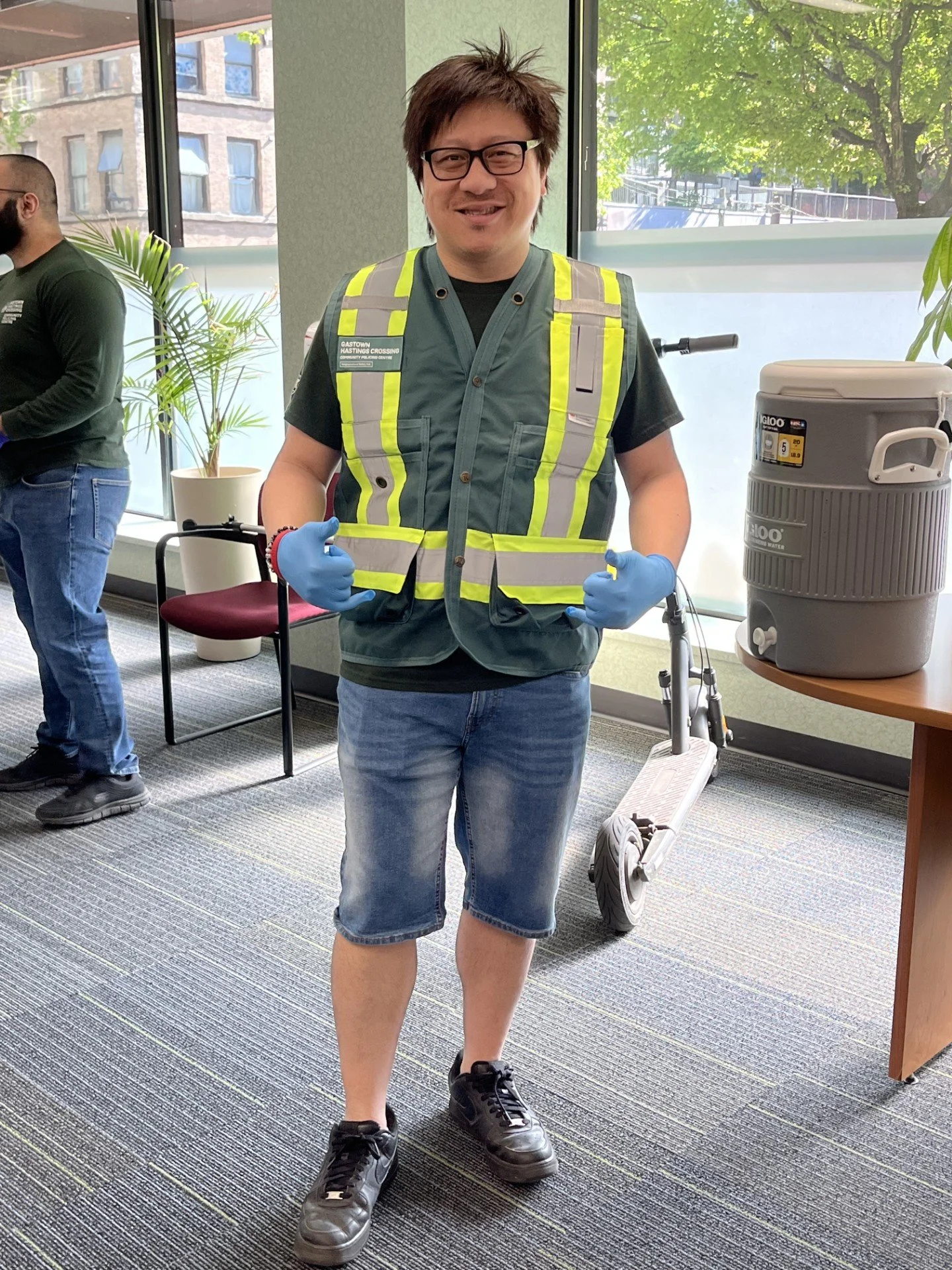 EarthDayCommunityCleanup_Start_Joe.jpg