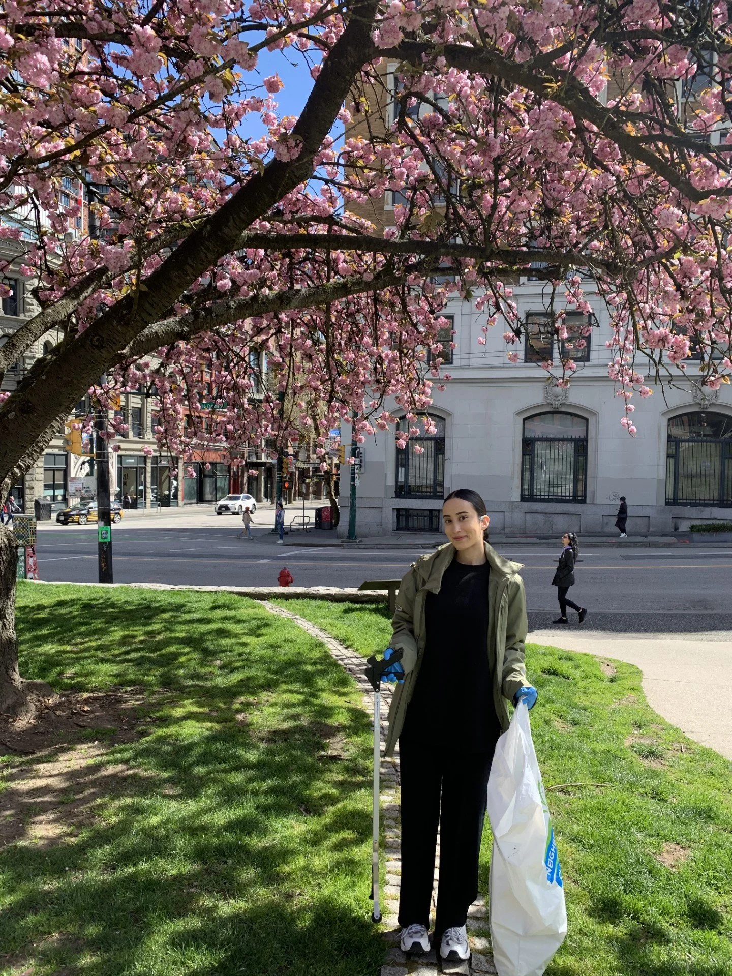 Madina_VictorySquare_CommunityCleanup_20260418.jpg