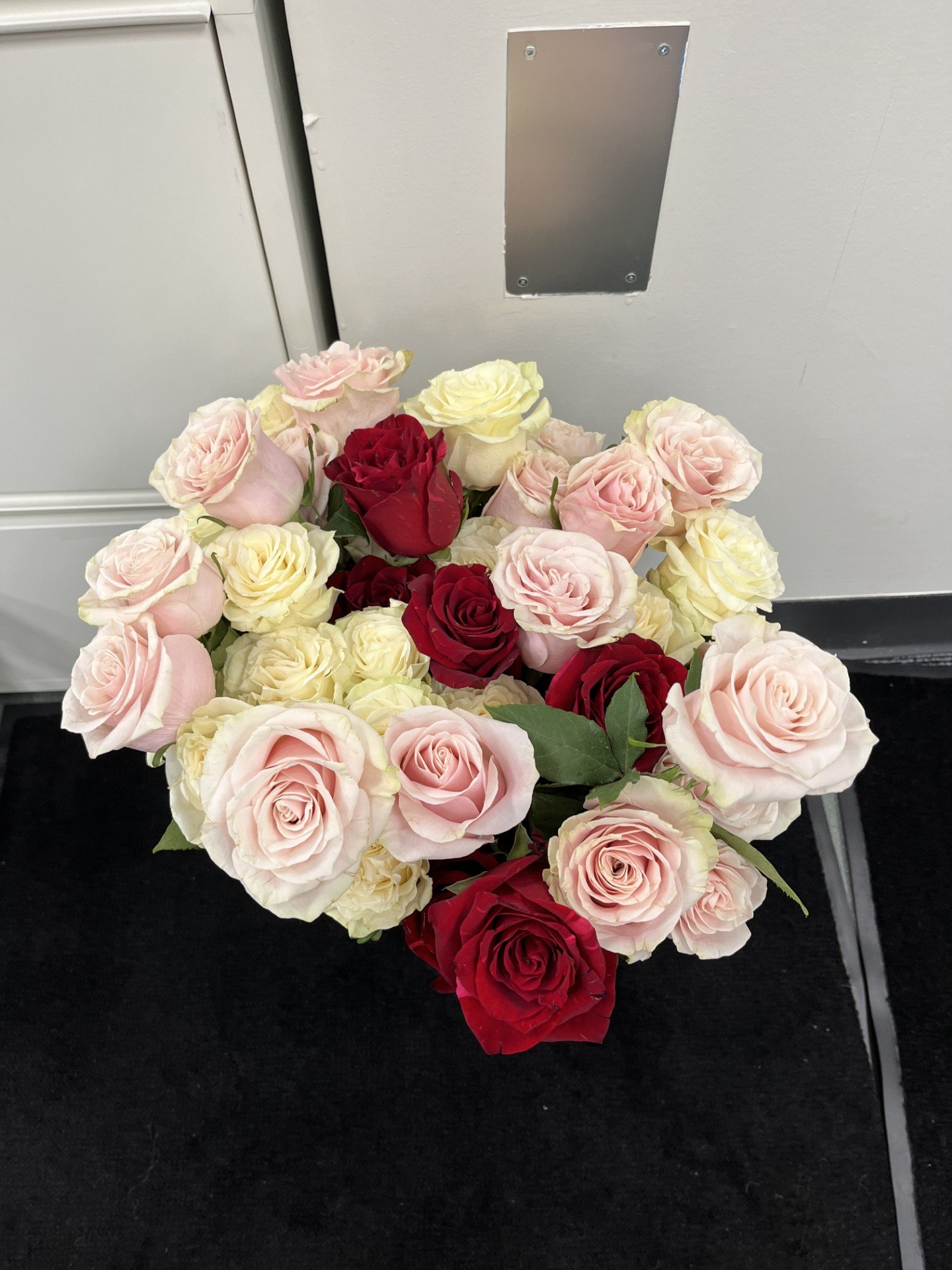 MothersDayRoses.jpg