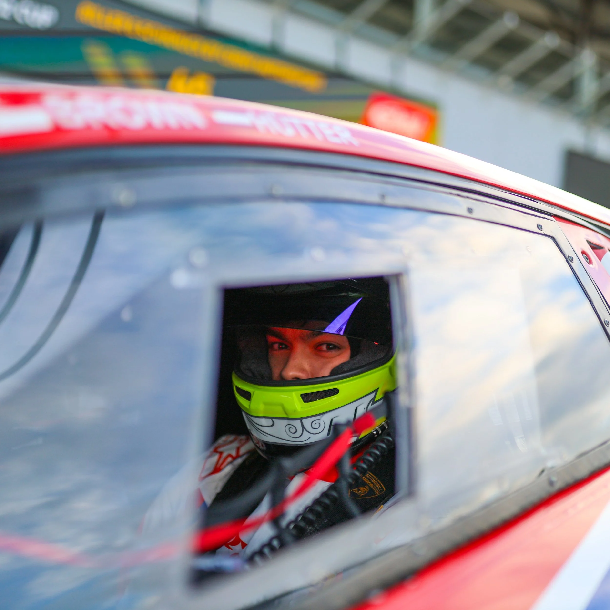 Is it really over&hellip;🫠🫠 

Final round of the ADAC GT Masters finally wrapped up! One of the crazier weekends with over 100,000 people in attendance. Lots learned and another bucket list track ticked off ✅

As always, thank you to my co-driver @