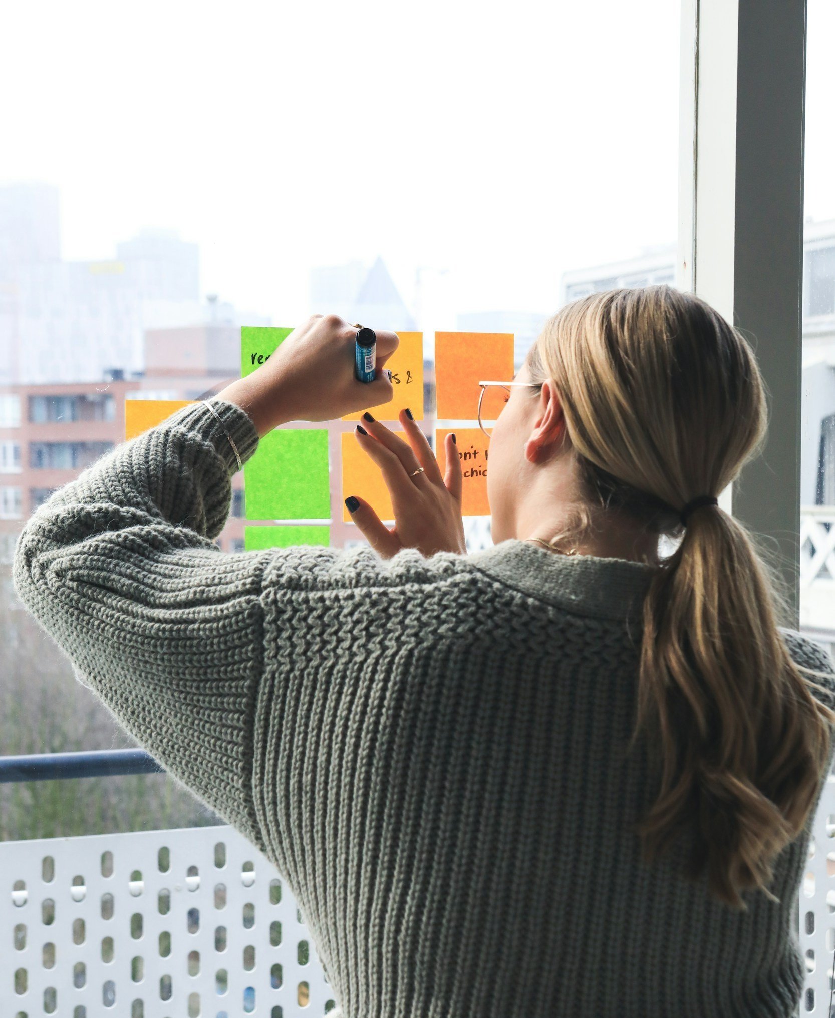 Meet Kathrin Holzfurtner: Interim People Leader with two decades of operator experience in recruitment, talent and people leadership roles.