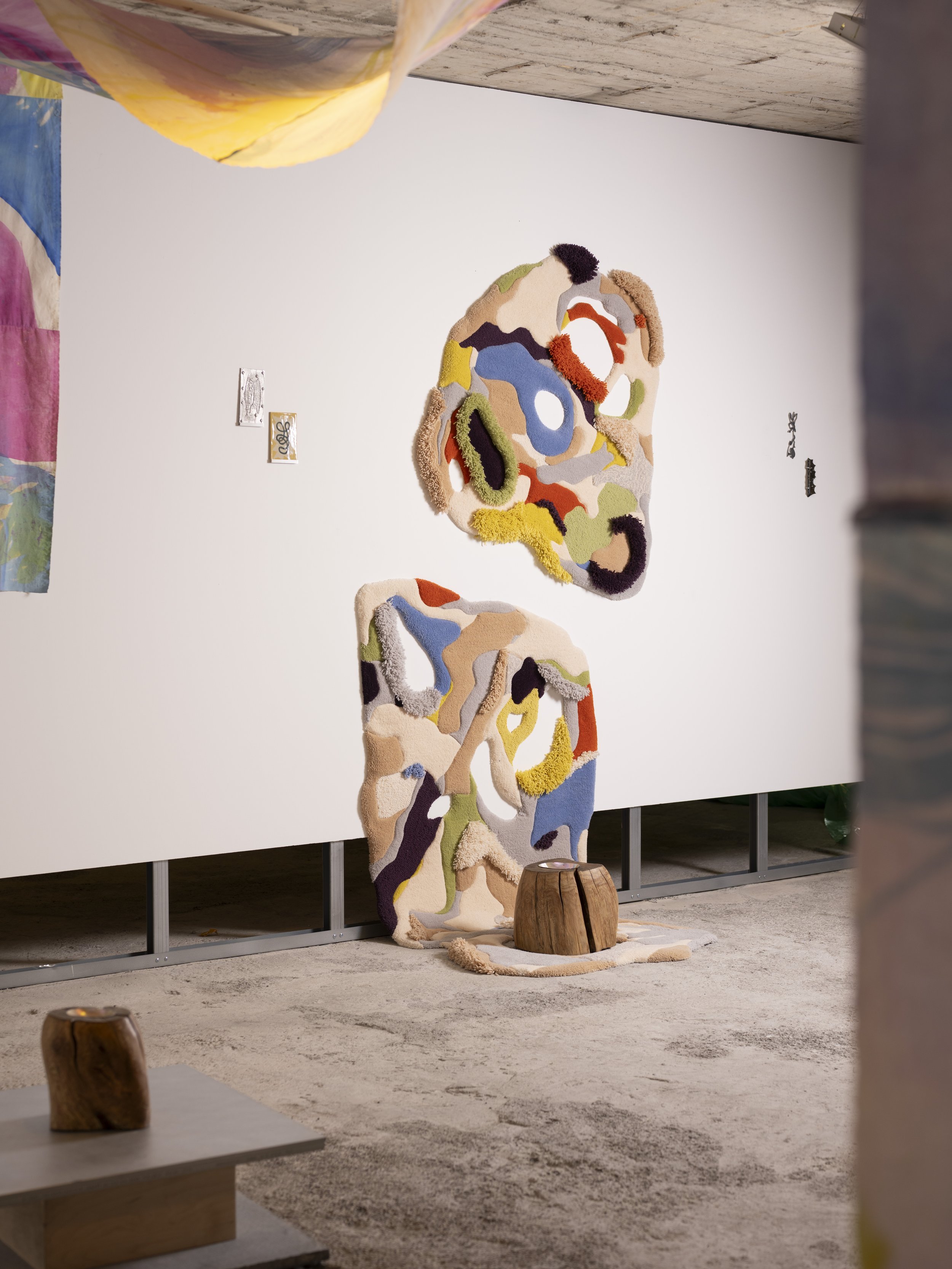 Duo piece • exhibition view: (SUR)MONTAGE,  2026 (© Johan Poezevara)
