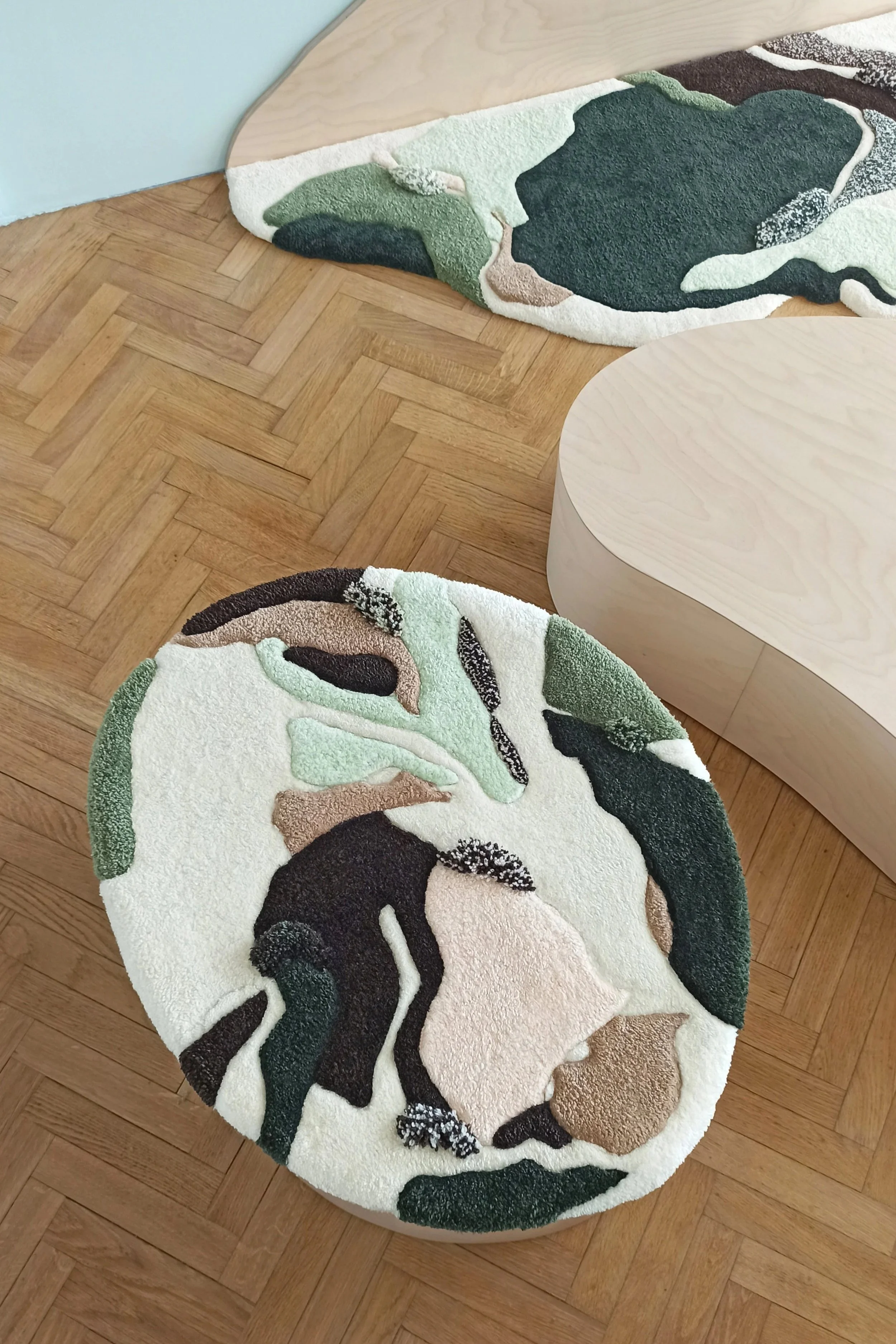 Custom-designed tufted seating element •  Villa Brimborion, 2022 
