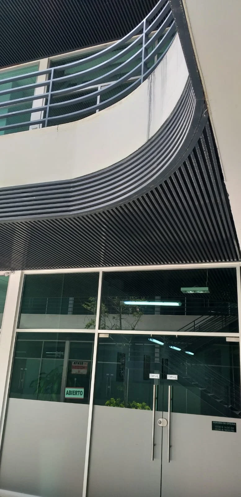 WhatsApp Image 2025-12-04 at 13.44.27 (1).jpeg