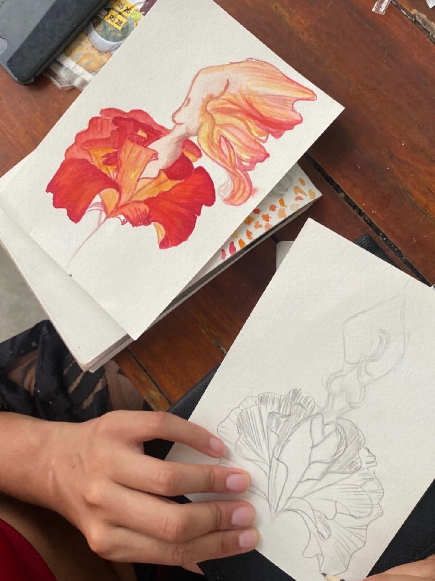 Groei door verlies

Soms voelt het alsof ik niet die persoon wil zijn die iets heftigs omzet in werk. Alsof mijn pijn niet het middelpunt mag zijn.
Maar als ik w&eacute;l spreek, als ik w&eacute;l deel&hellip; dan geef ik mijn stem, mijn huil en mijn