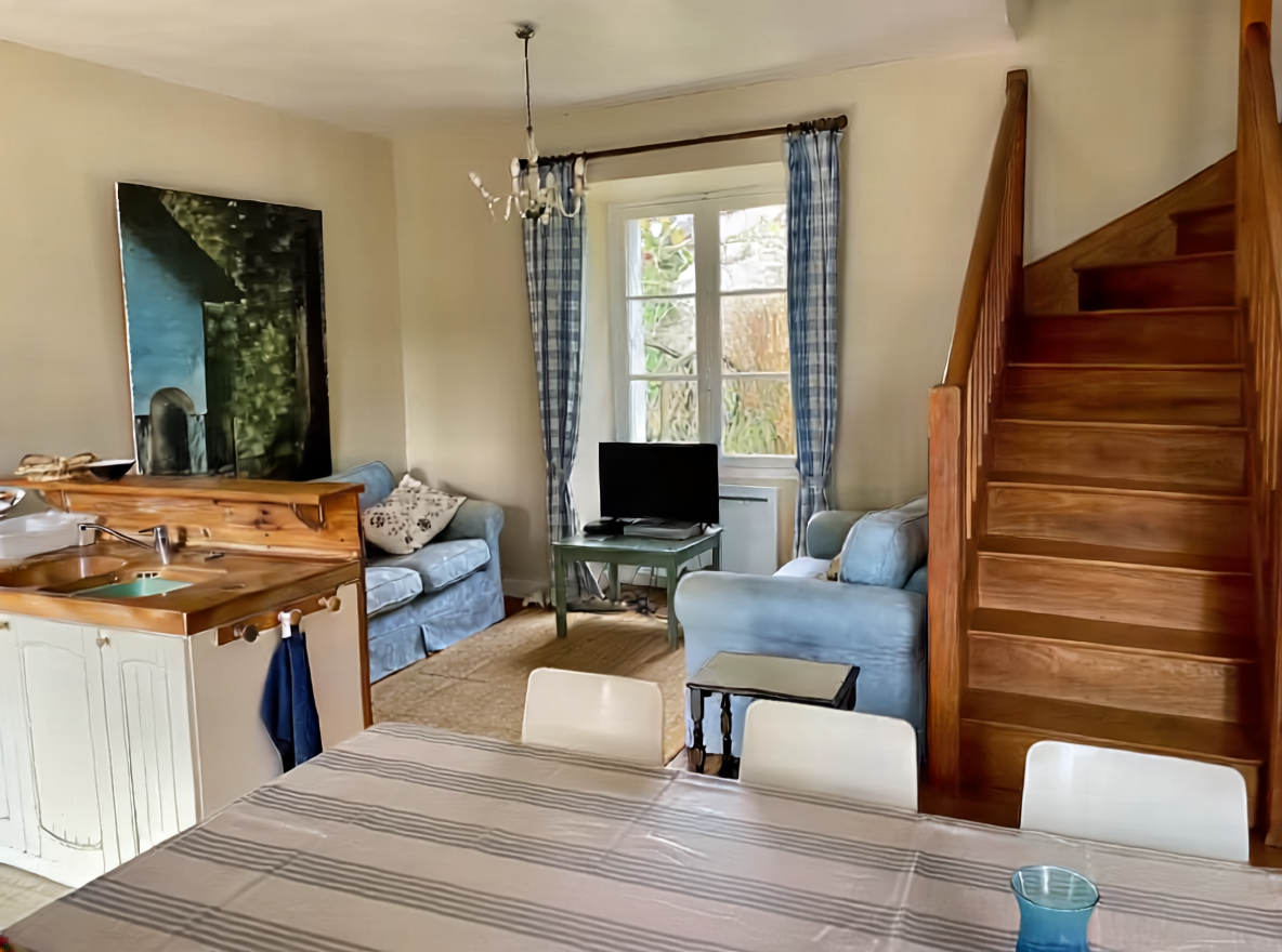 Open plan downstairs of Tabary Gatehouse