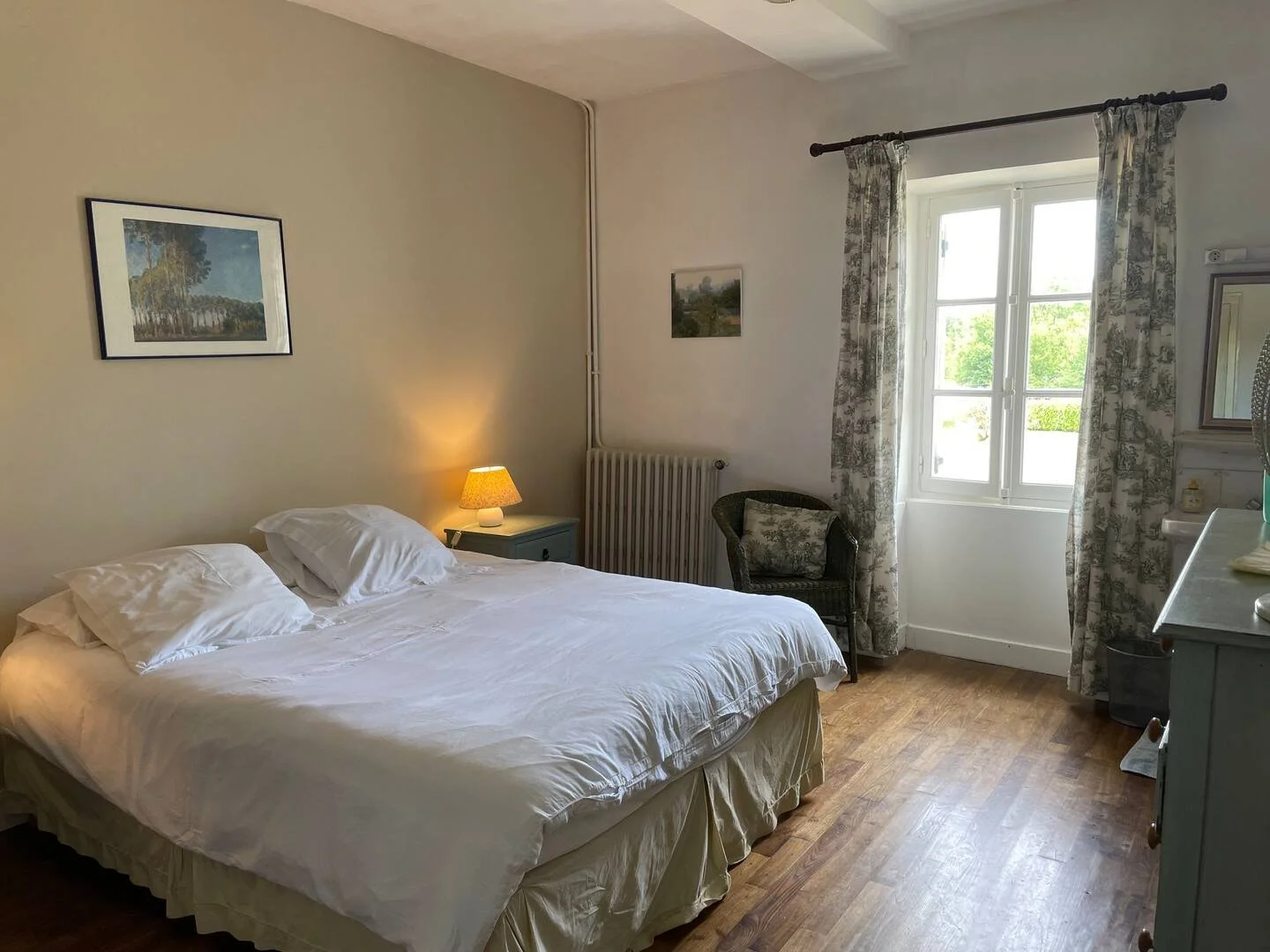 Double bedroom in Tabary Farmhouse
