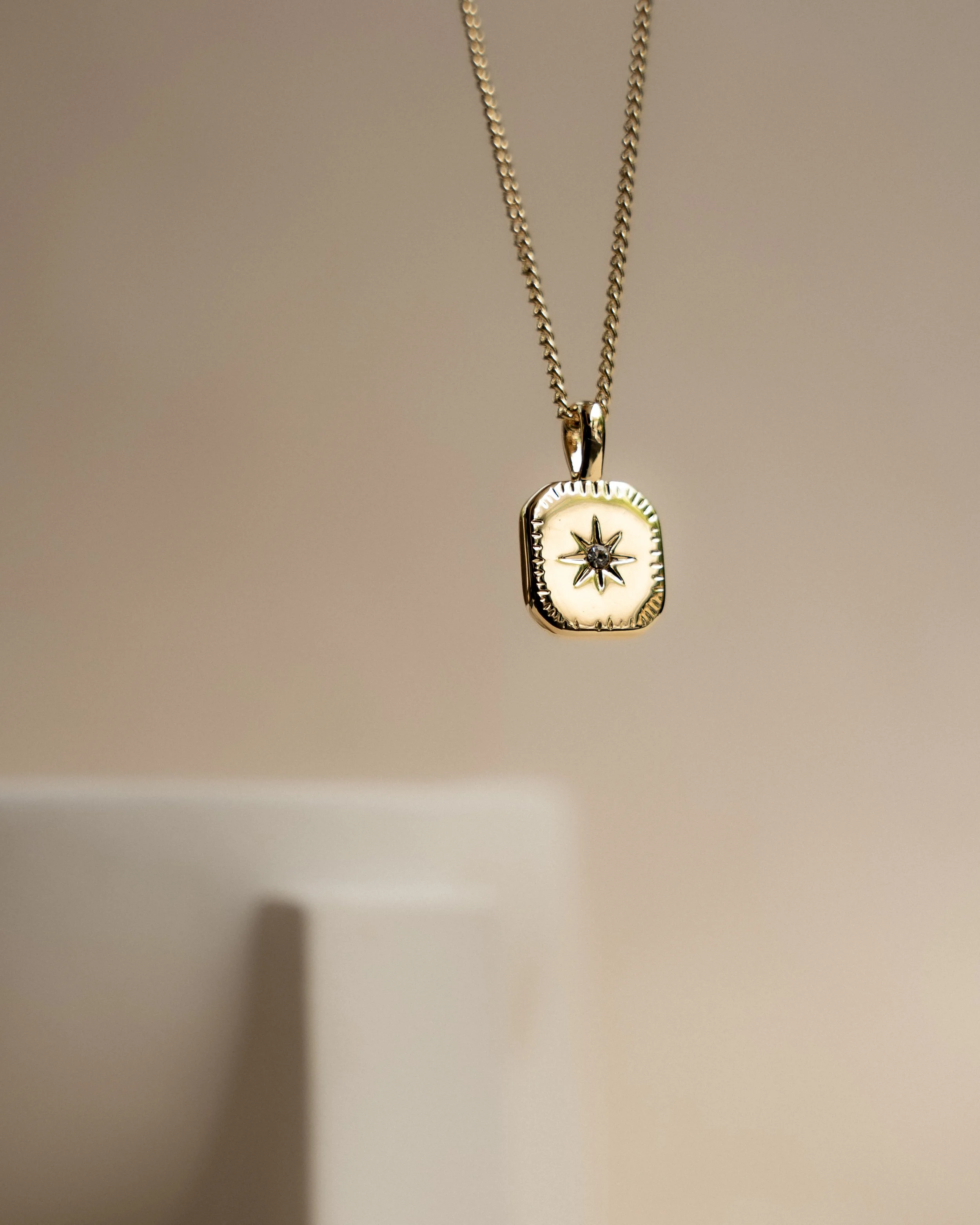 Rach Portfolio _ Product Lifestyle 6.jpg