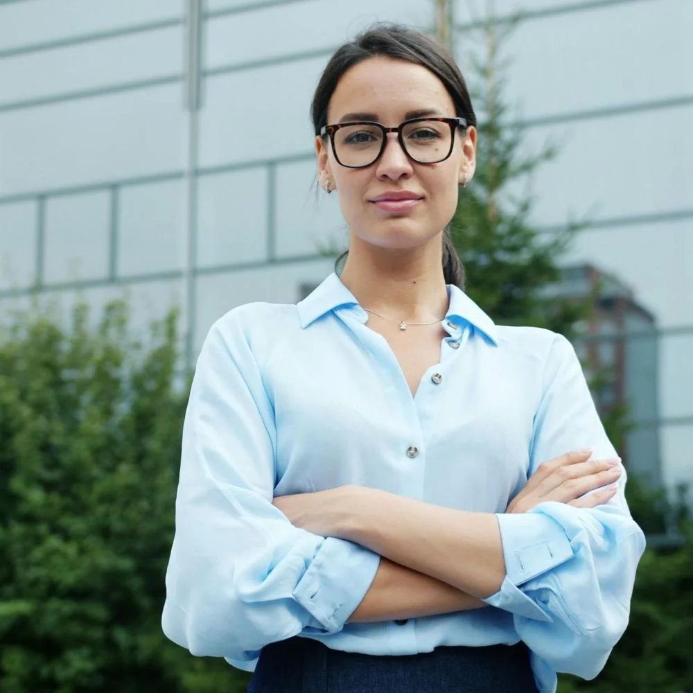 Professionelle Beraterin mit klarer Haltung – steht für neue Standards in der Wechseljahresberatung