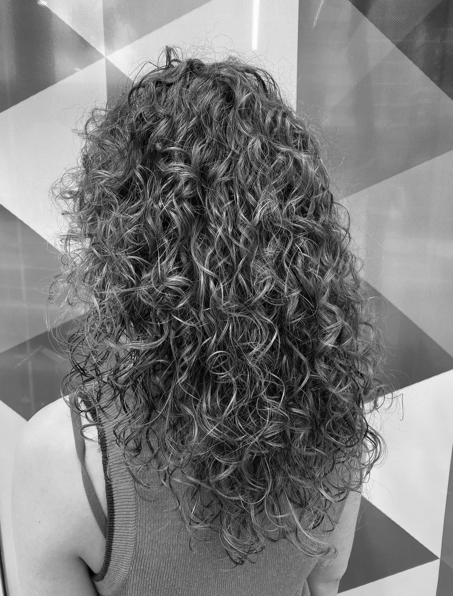 Curls for days 
Need advice on how to handle and manage those curly locks?
Come in and see the team at Slashed studio. 
#curlyhair #curlsfordays #curlyhairbrisbane #brisbanehairdresser #hairenvy